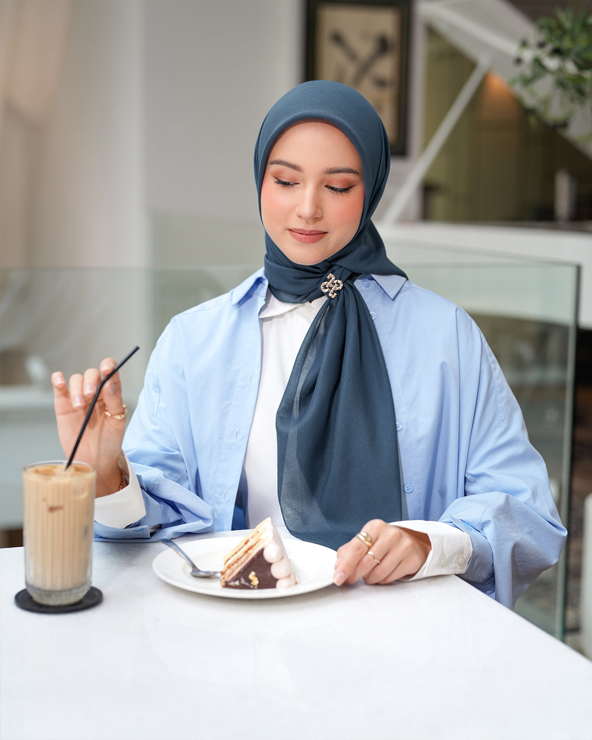Heaven Lights - Voal Plain - Plain Square Voal Hijab