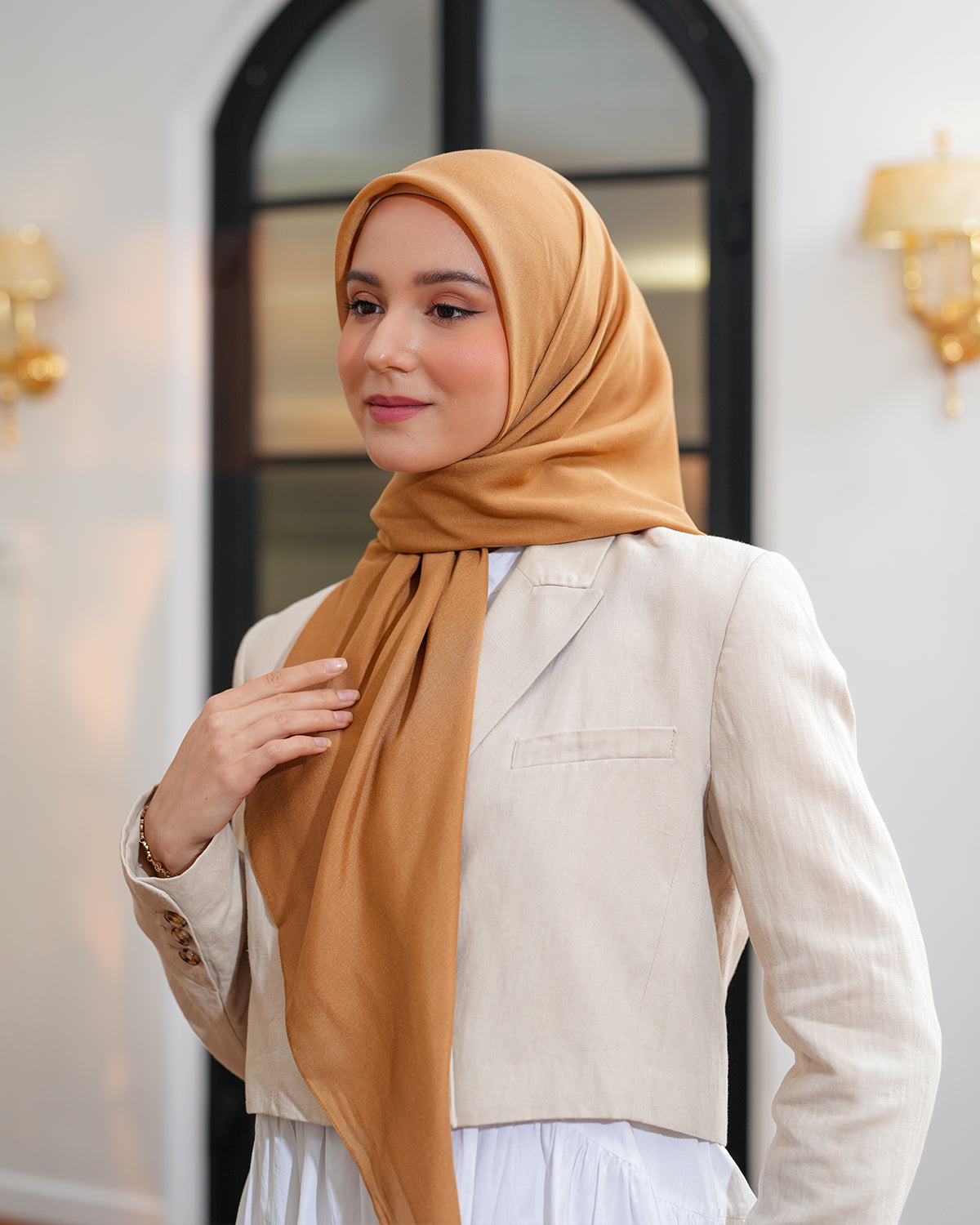 Heaven Lights - Voal Plain - Plain Square Voal Hijab