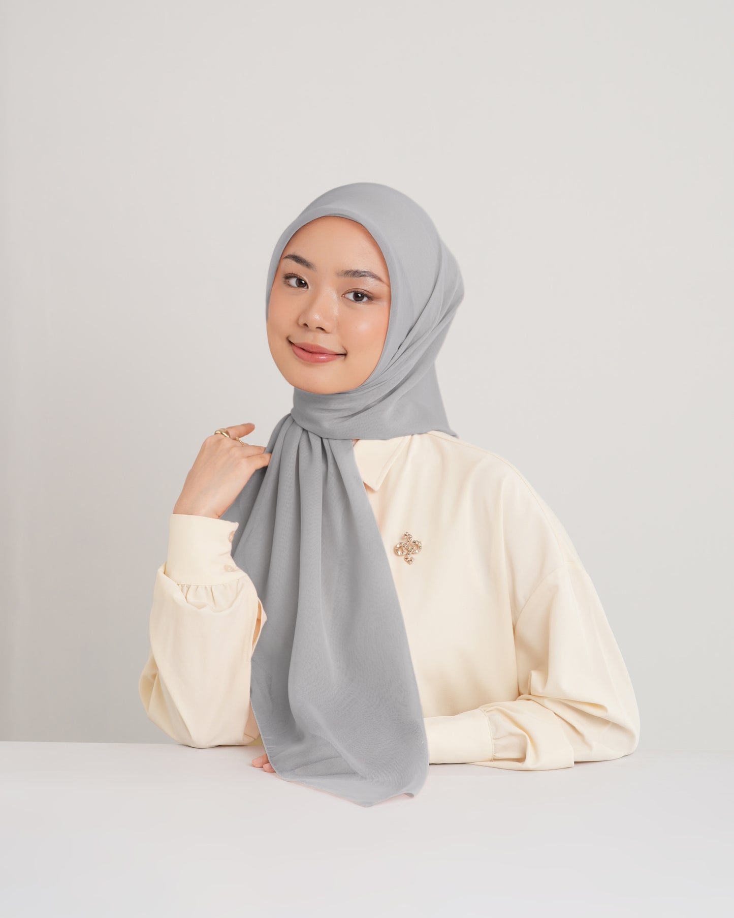 New HL Paris with Diamond Logo