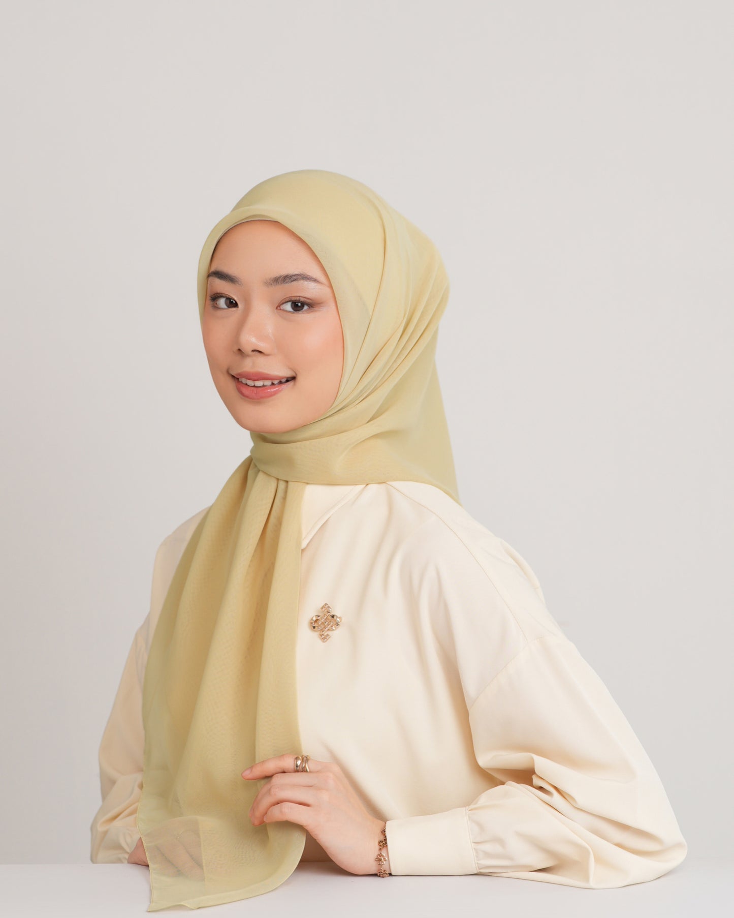 New HL Paris with Diamond Logo