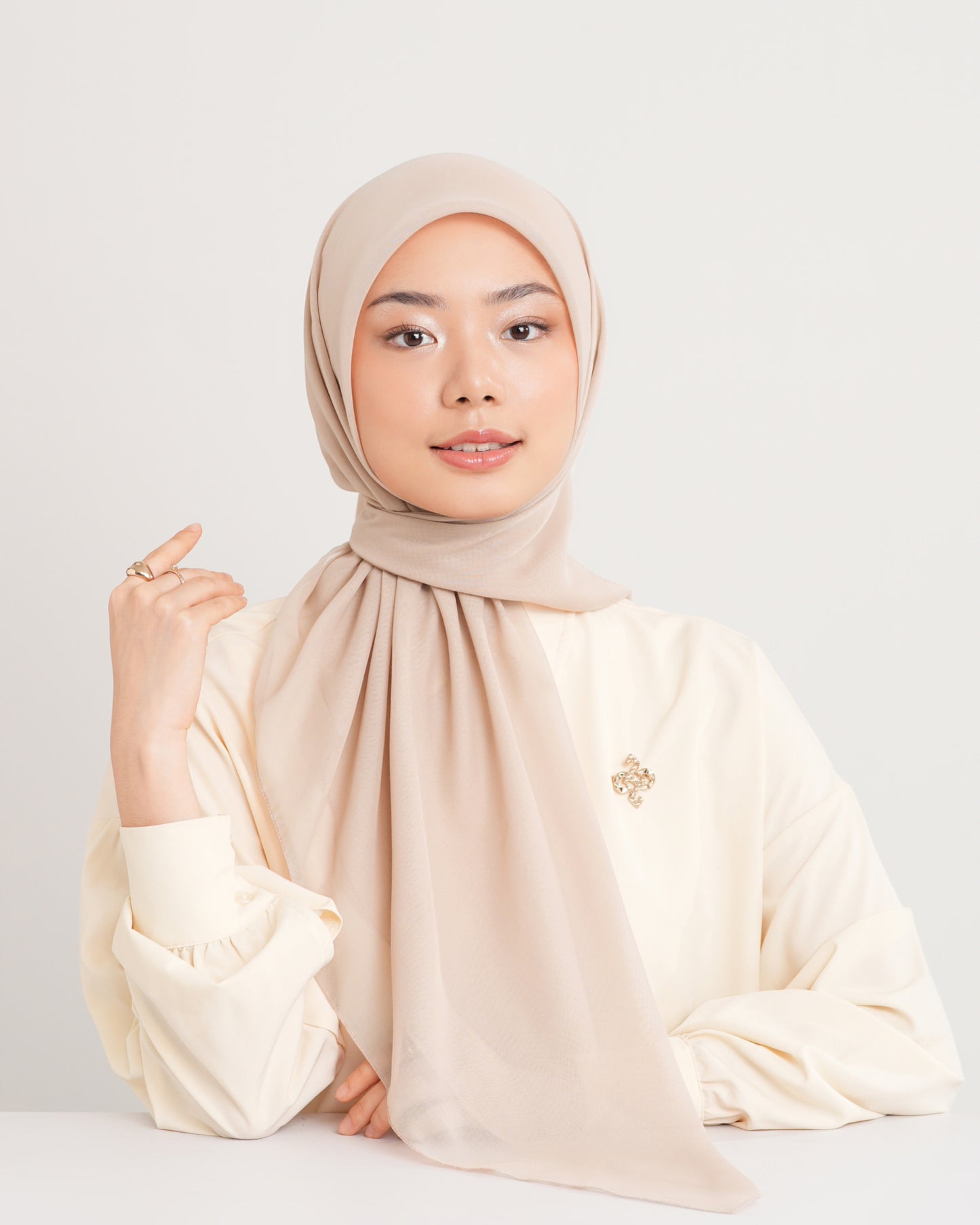 New HL Paris with Diamond Logo