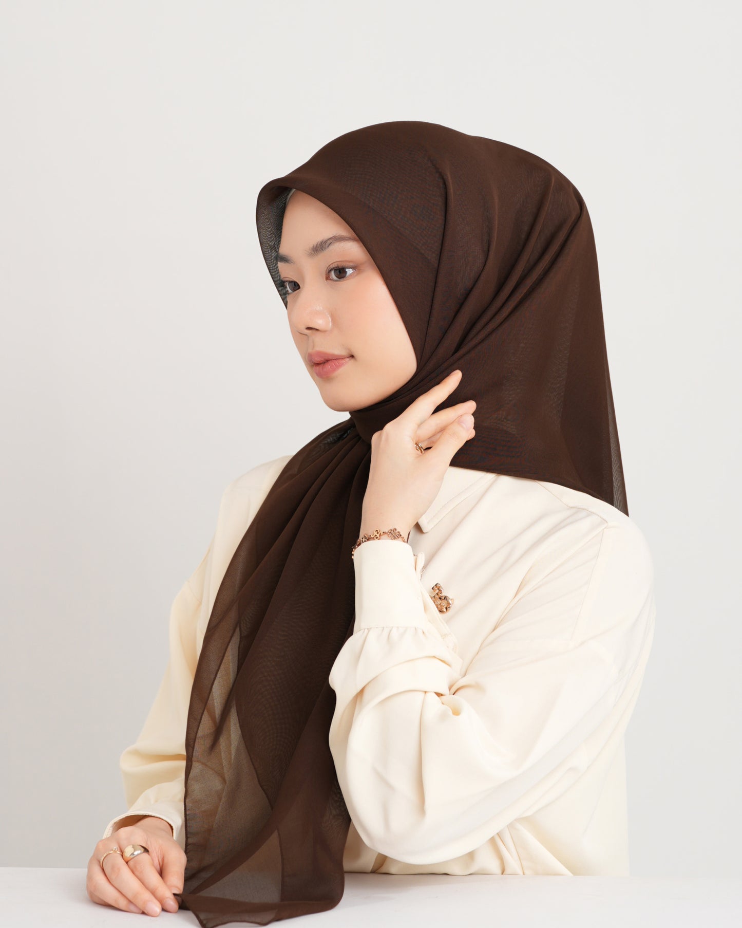 New HL Paris with Diamond Logo