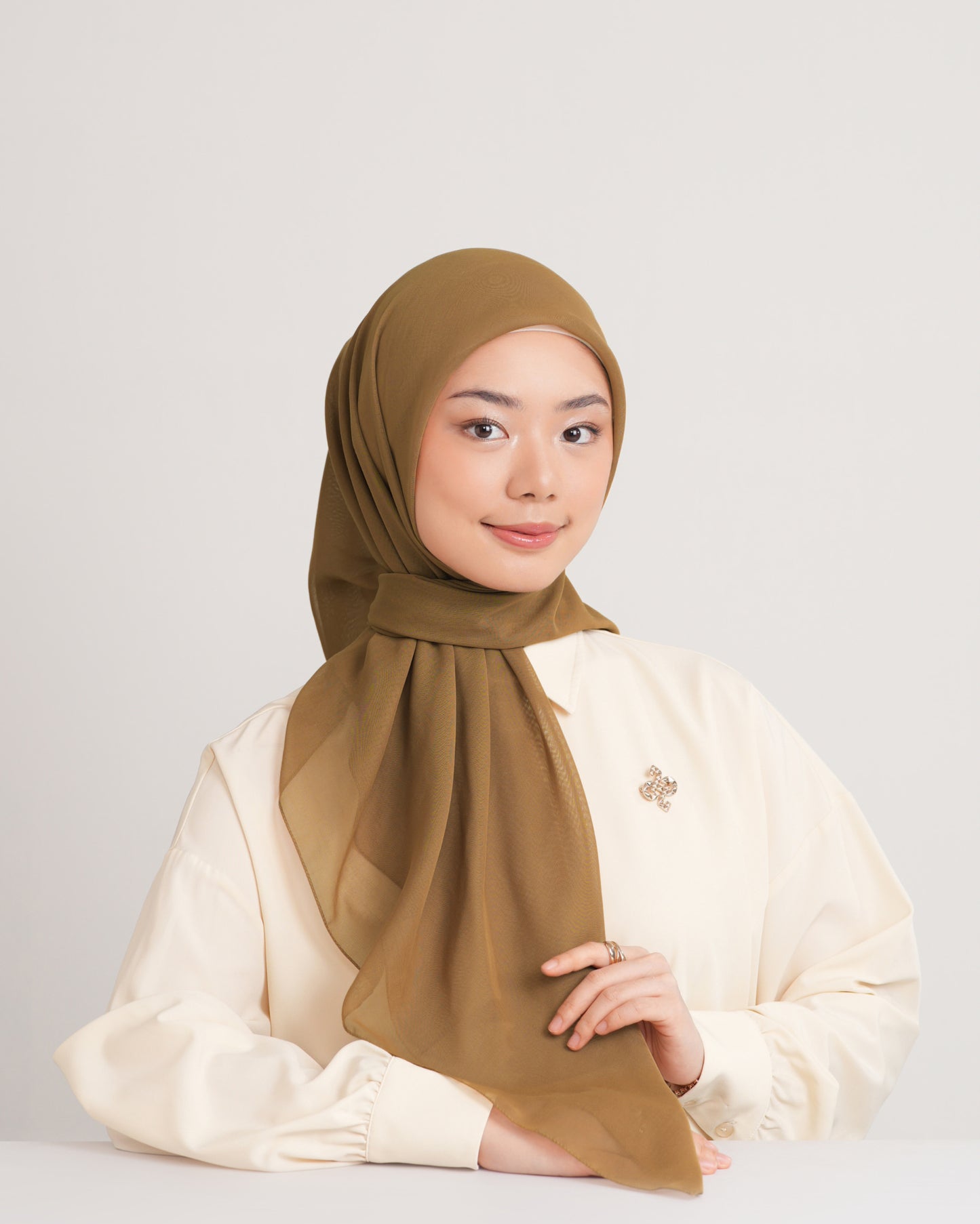 New HL Paris with Diamond Logo