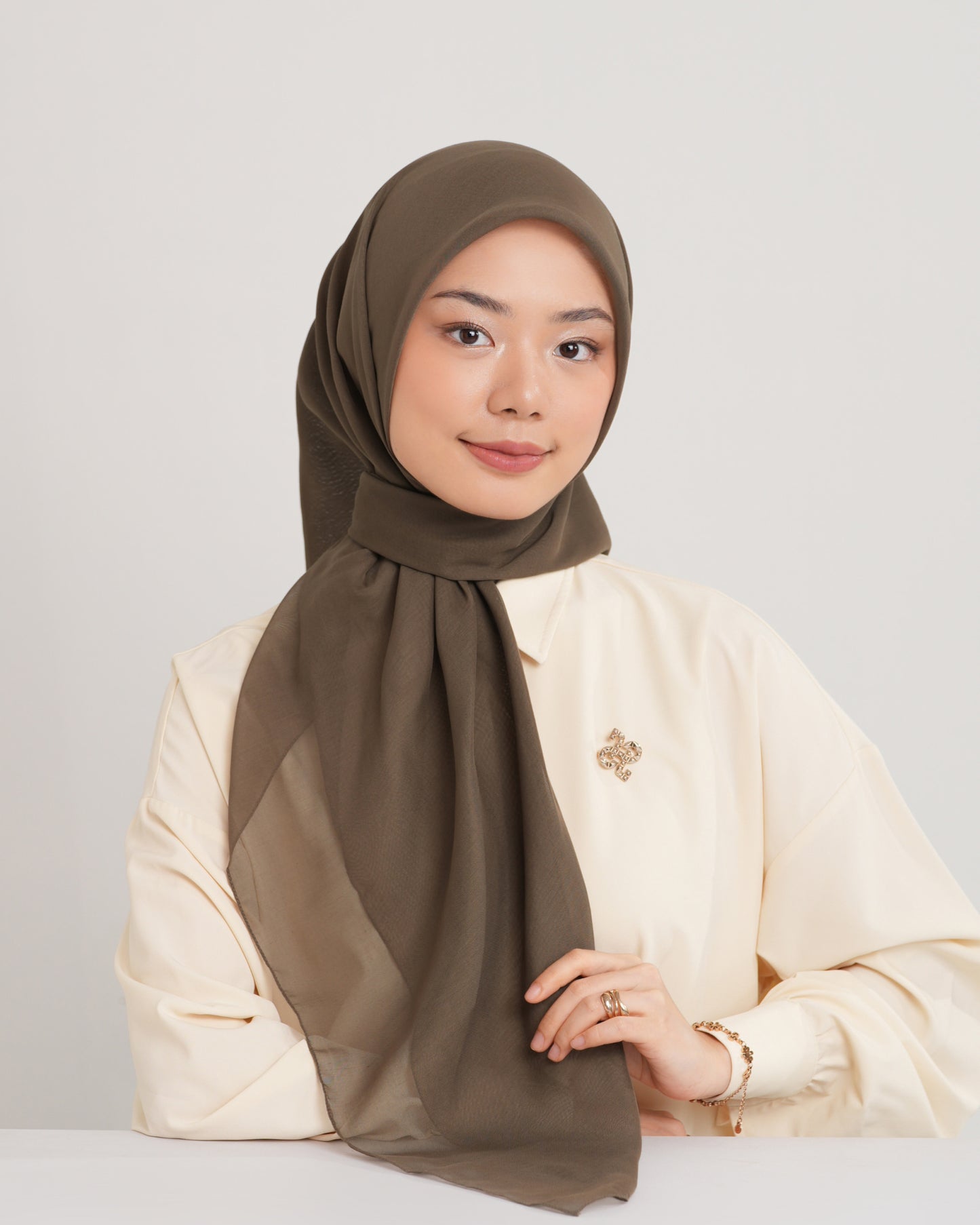 New HL Paris with Diamond Logo