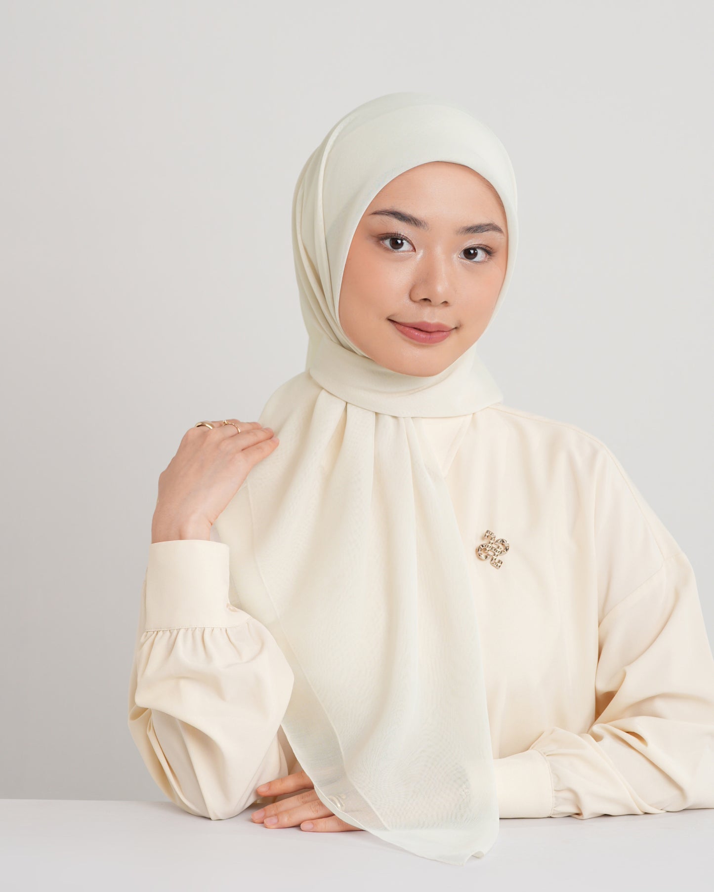 New HL Paris with Diamond Logo