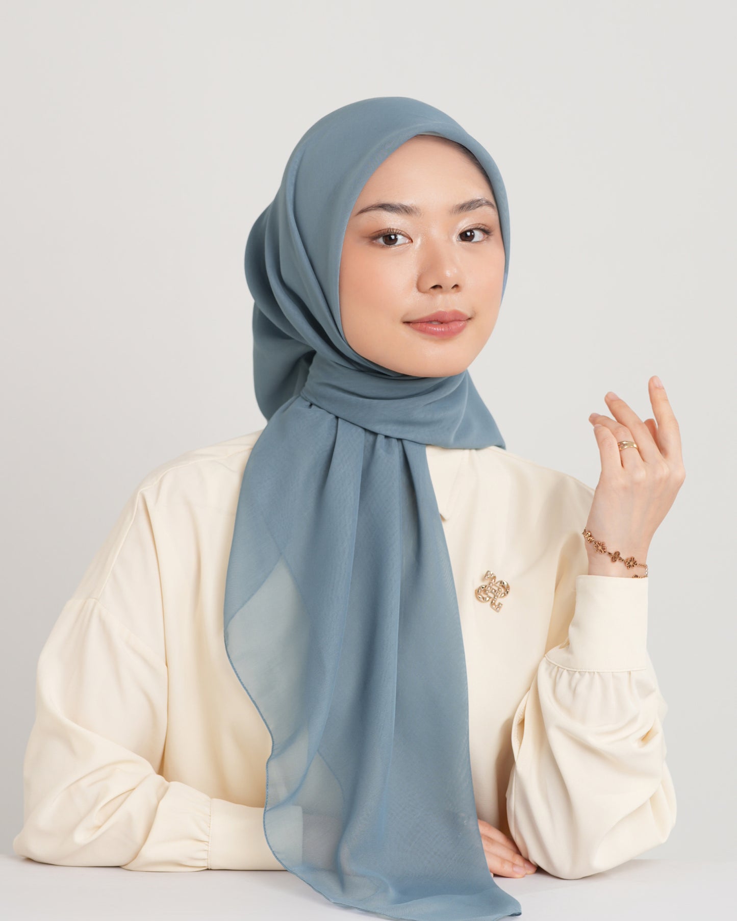 New HL Paris with Diamond Logo