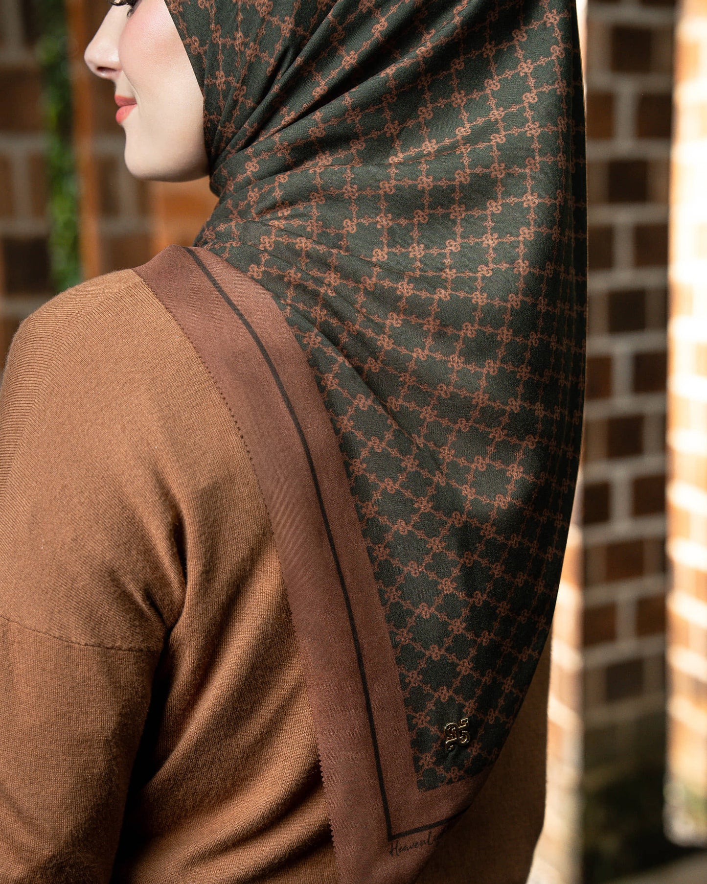 Serenite Scarf