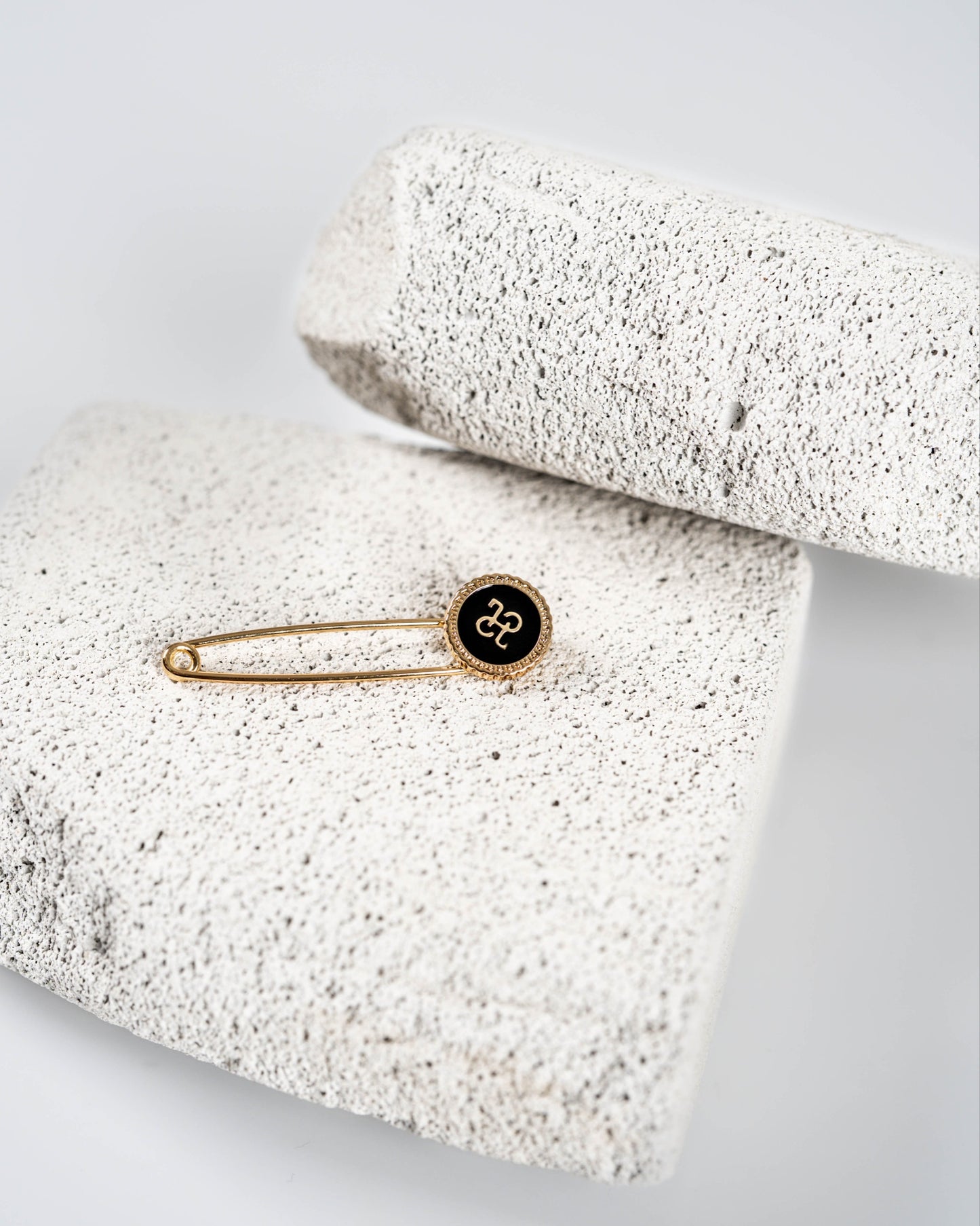 Autonoma Pin