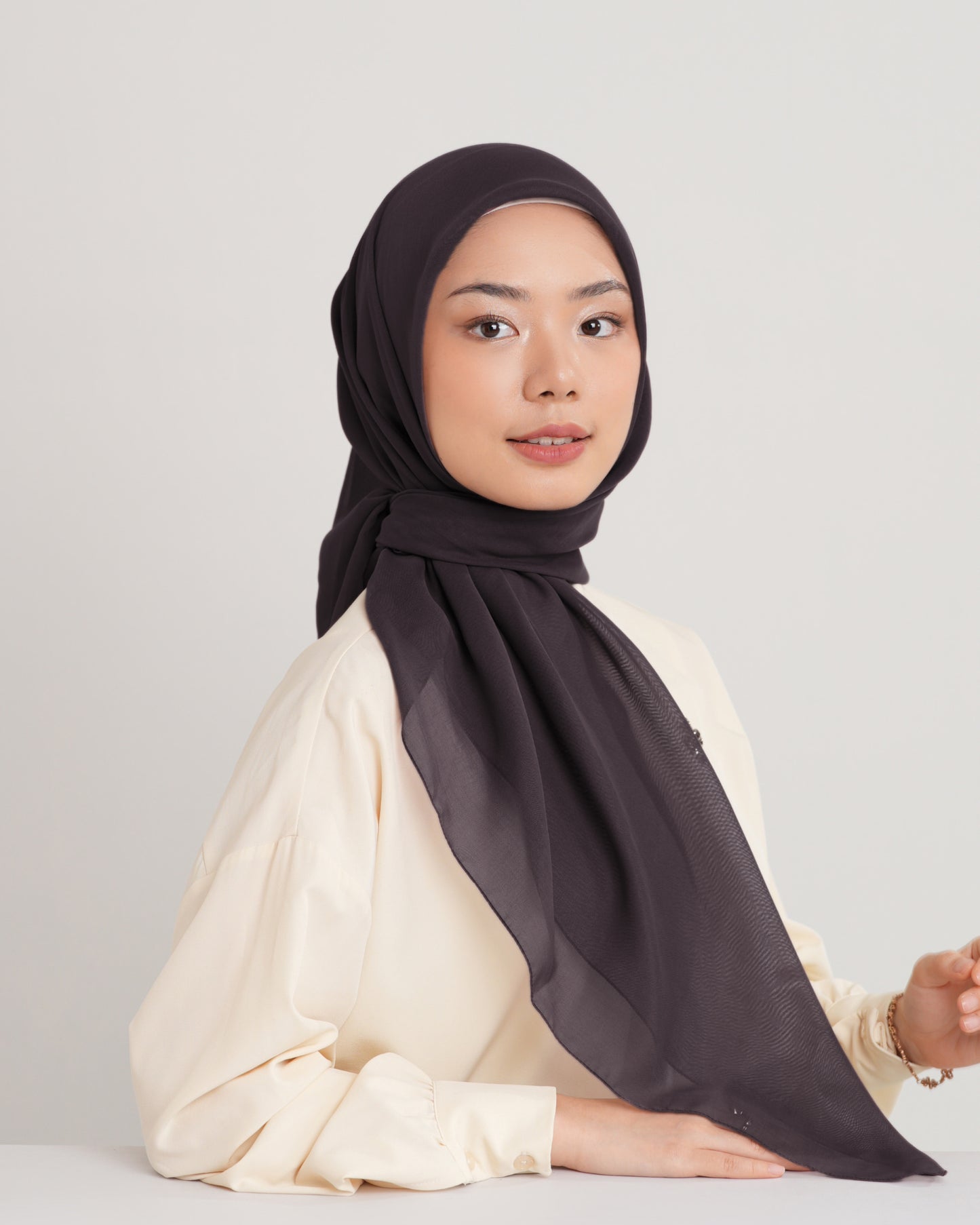 New HL Paris with Diamond Logo