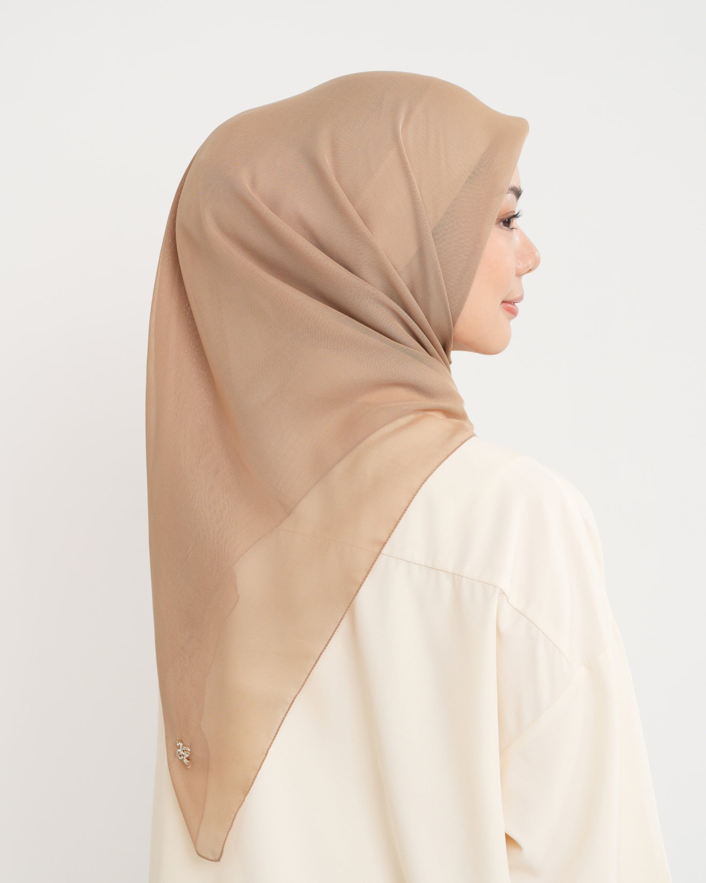 New HL Paris with Diamond Logo