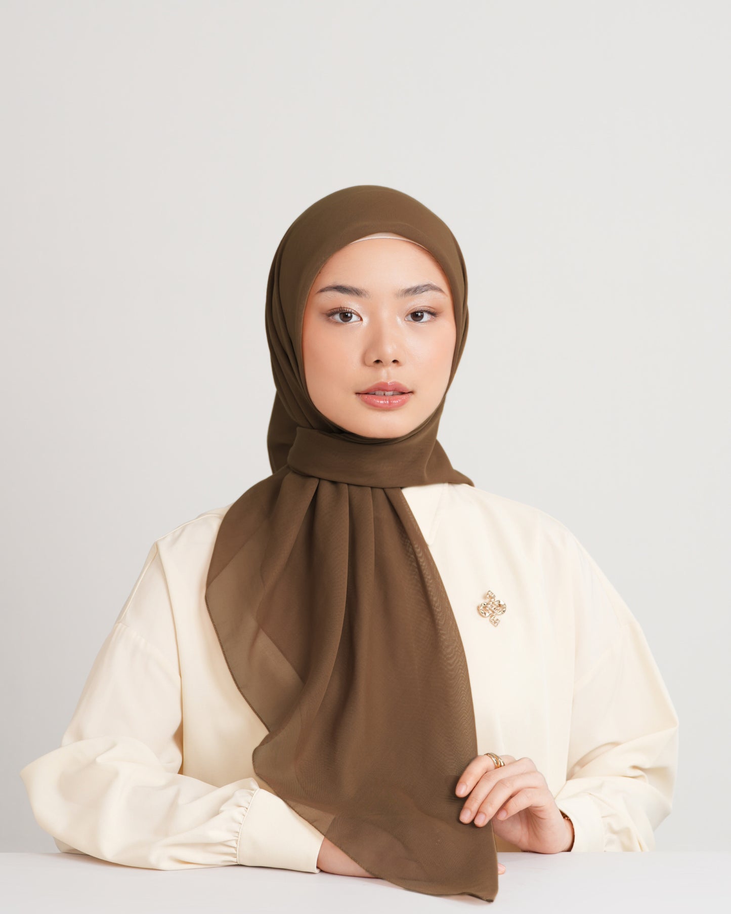 New HL Paris with Diamond Logo