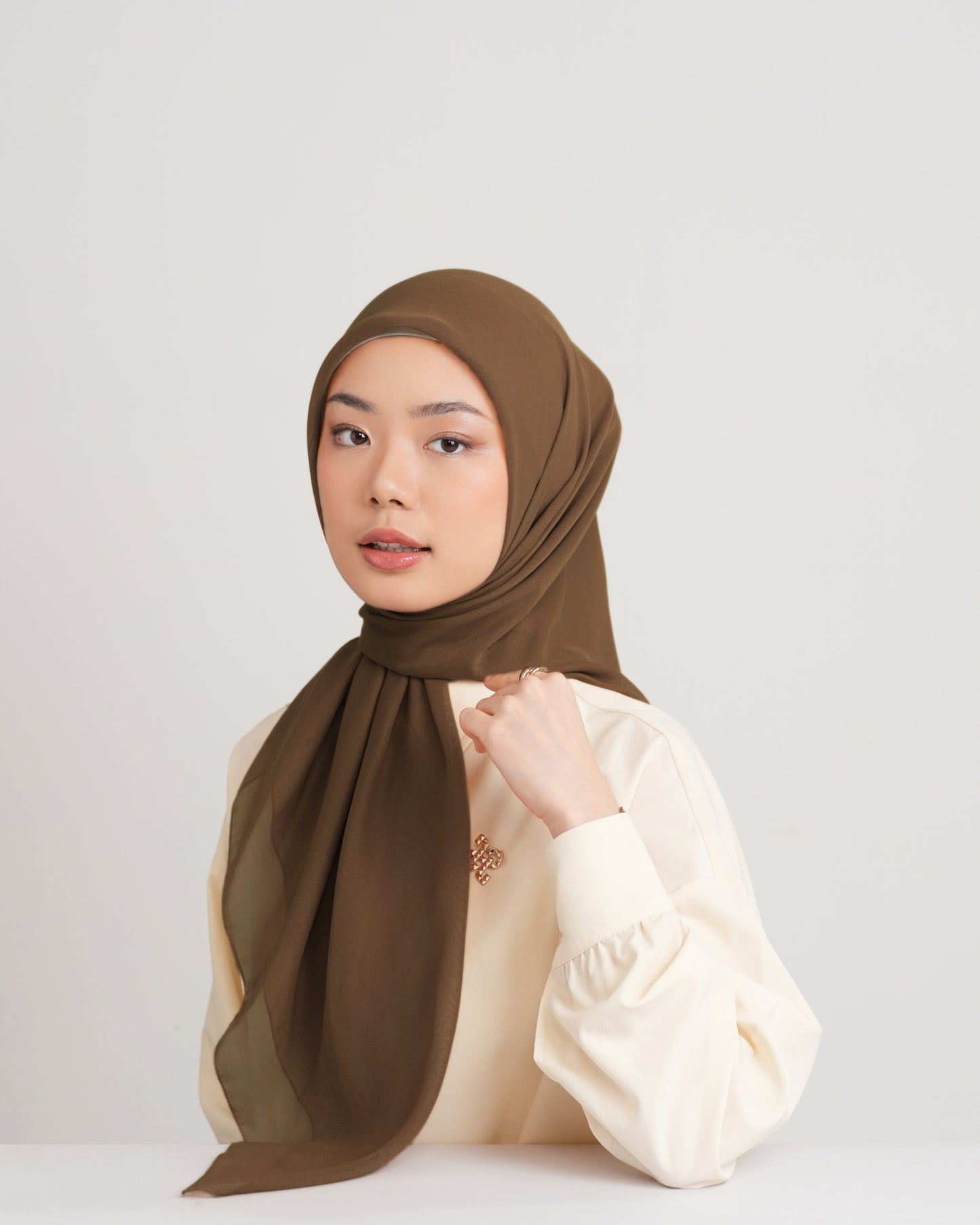 New HL Paris with Diamond Logo