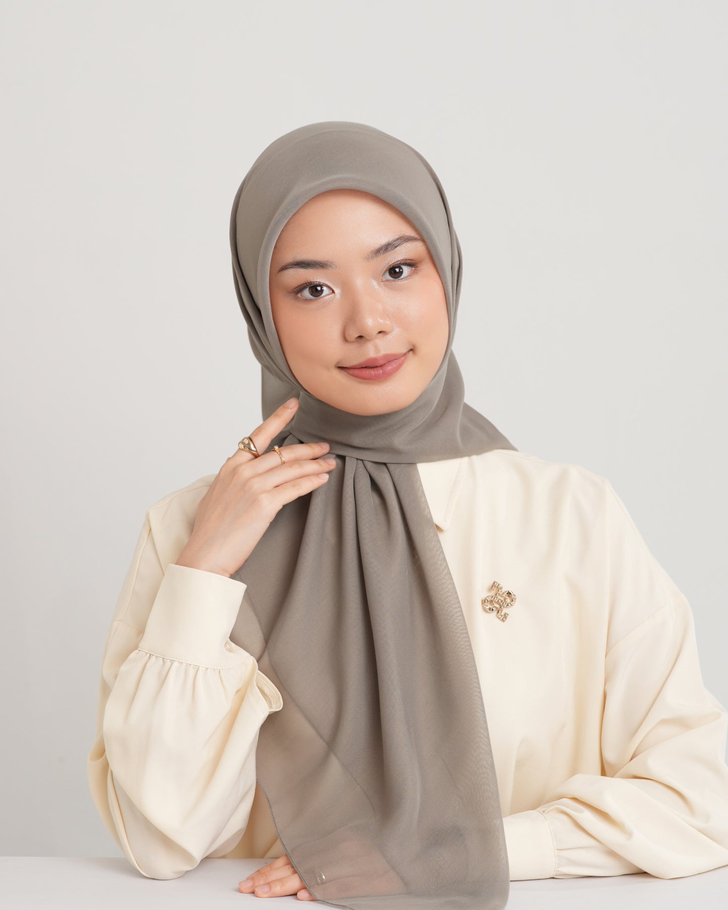 New HL Paris with Diamond Logo