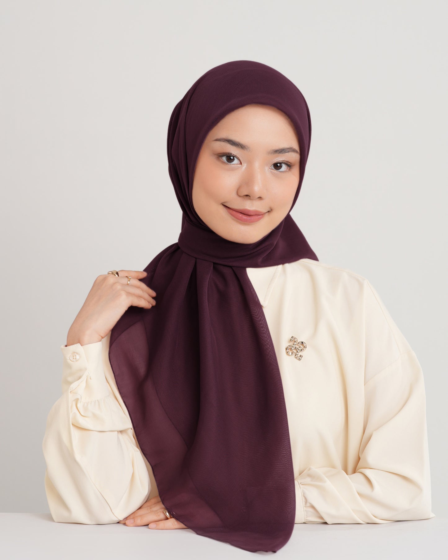 New HL Paris with Diamond Logo