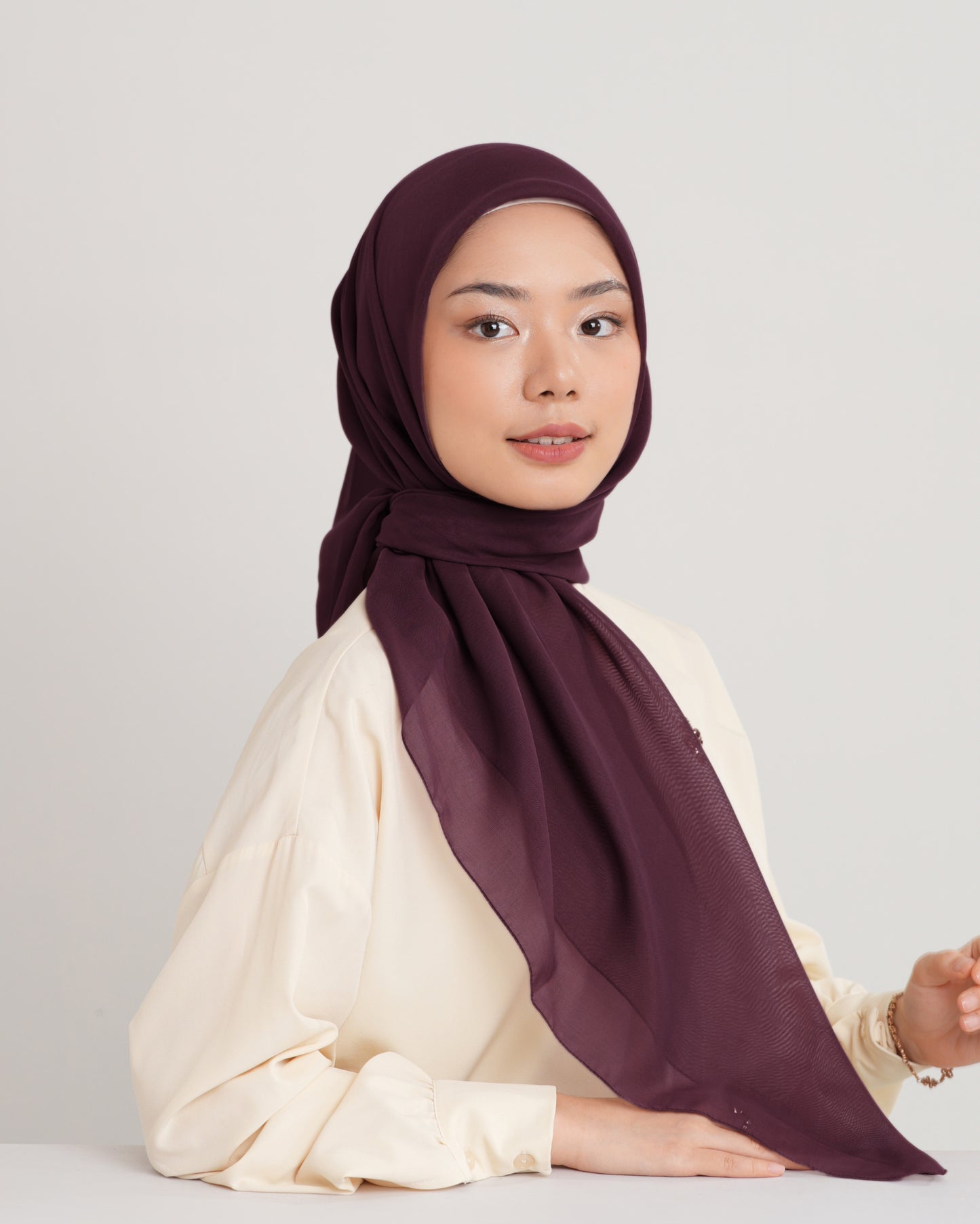 New HL Paris with Diamond Logo