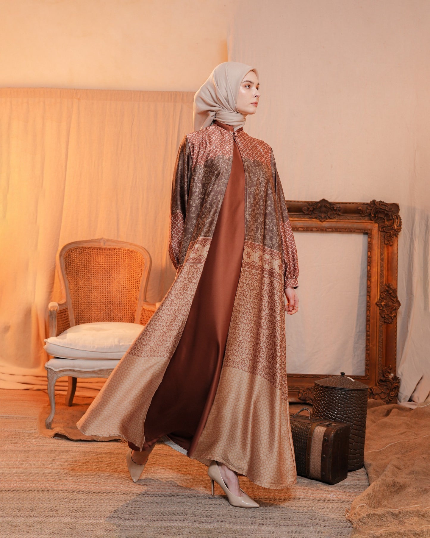 Mahira Outer