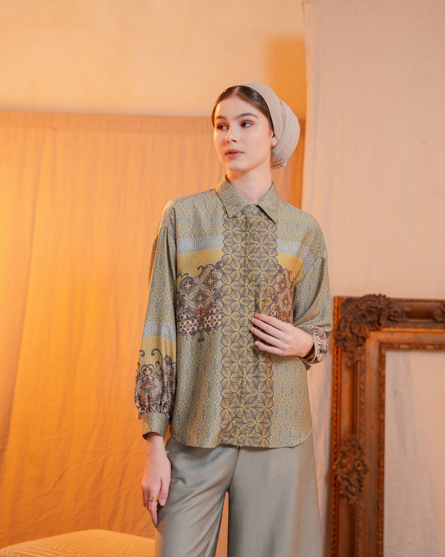 Mahira Blouse