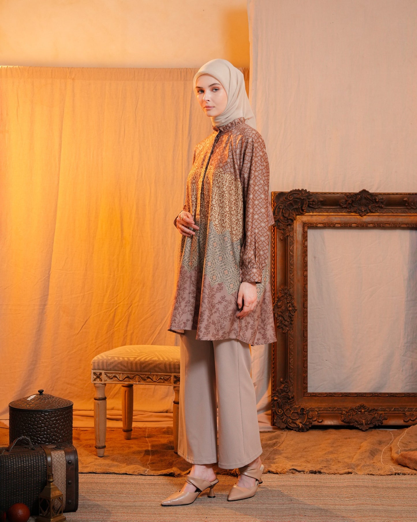 Mahira Tunic