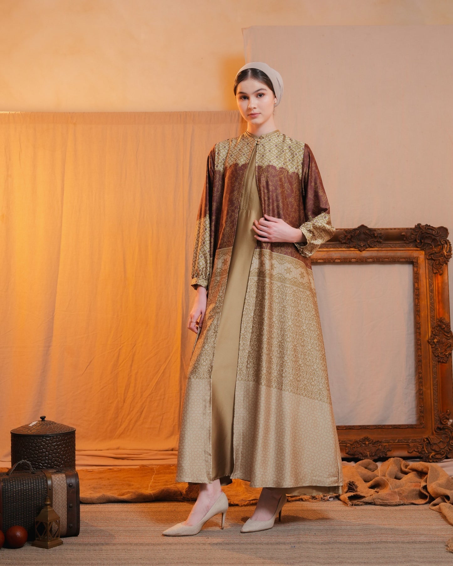 Mahira Outer