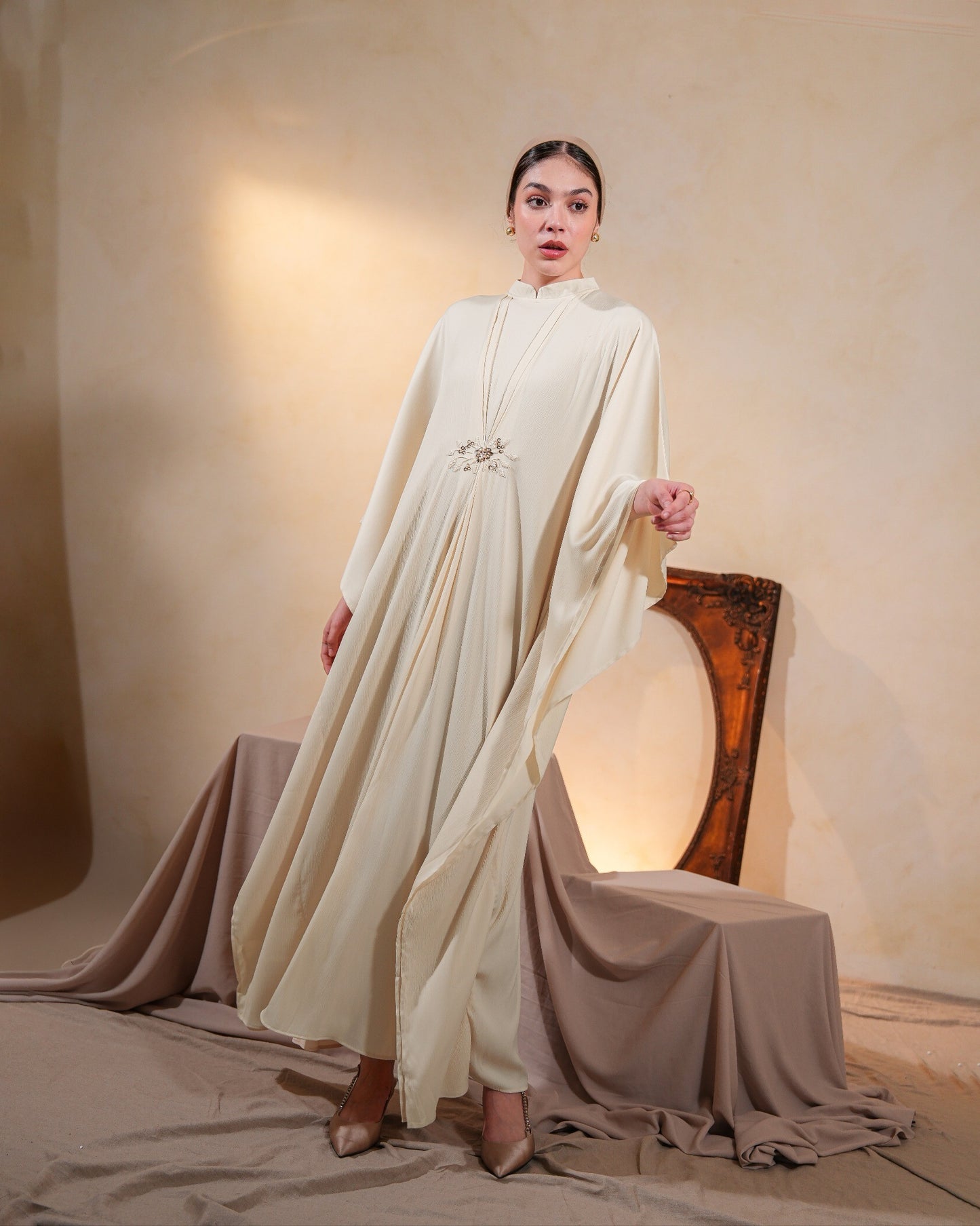 Kyrena Kaftan Privé