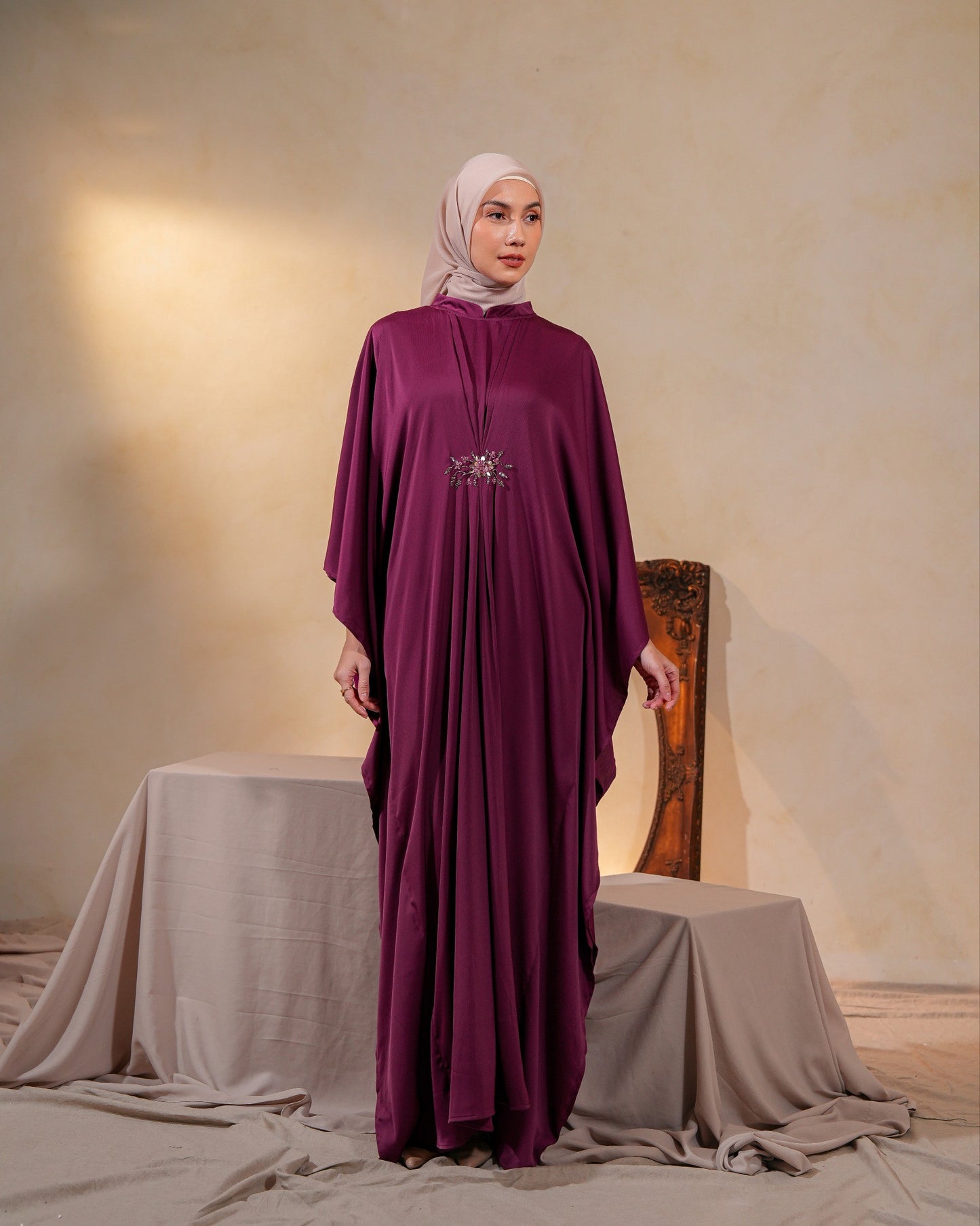 Kyrena Kaftan Privé