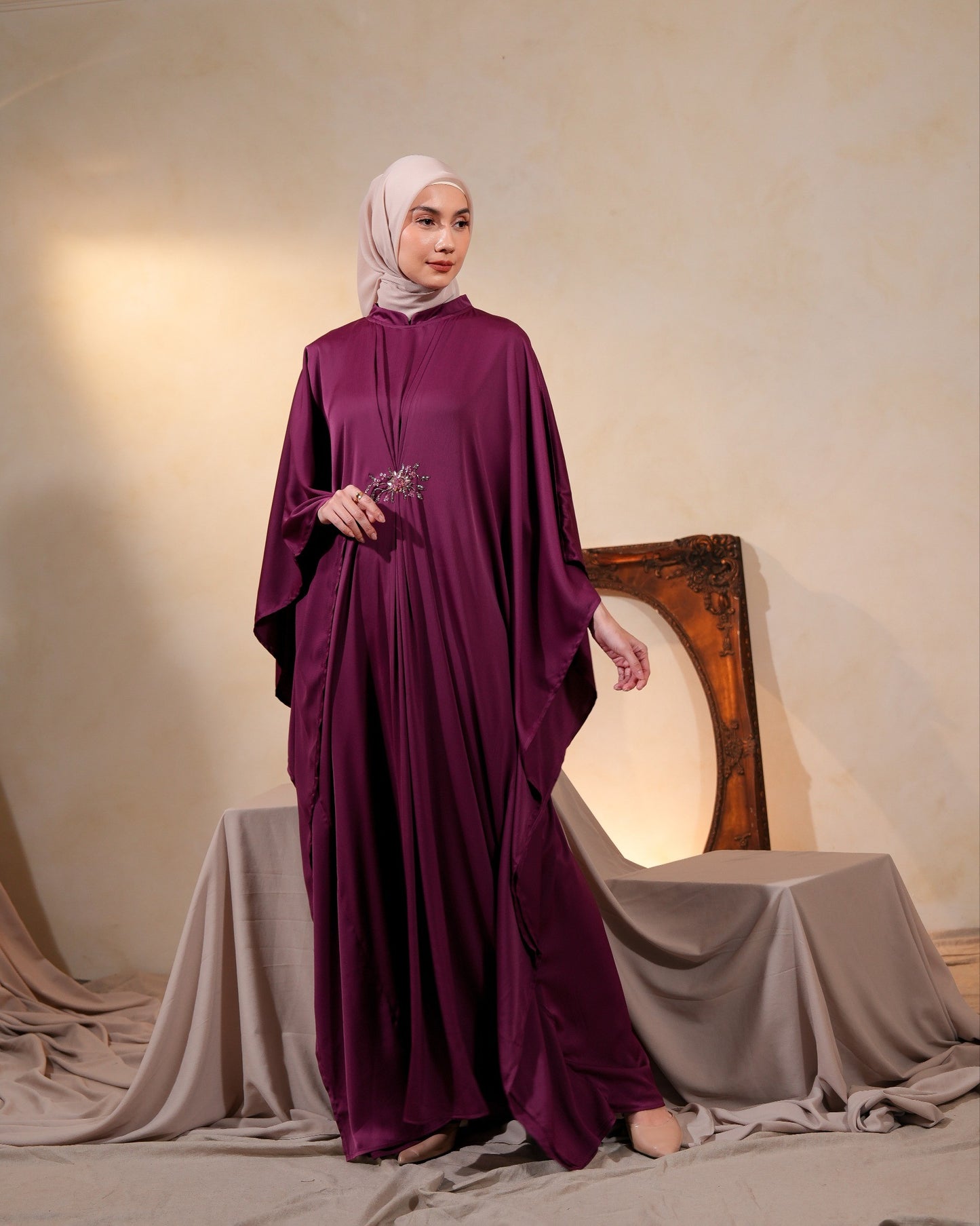 Kyrena Kaftan Privé