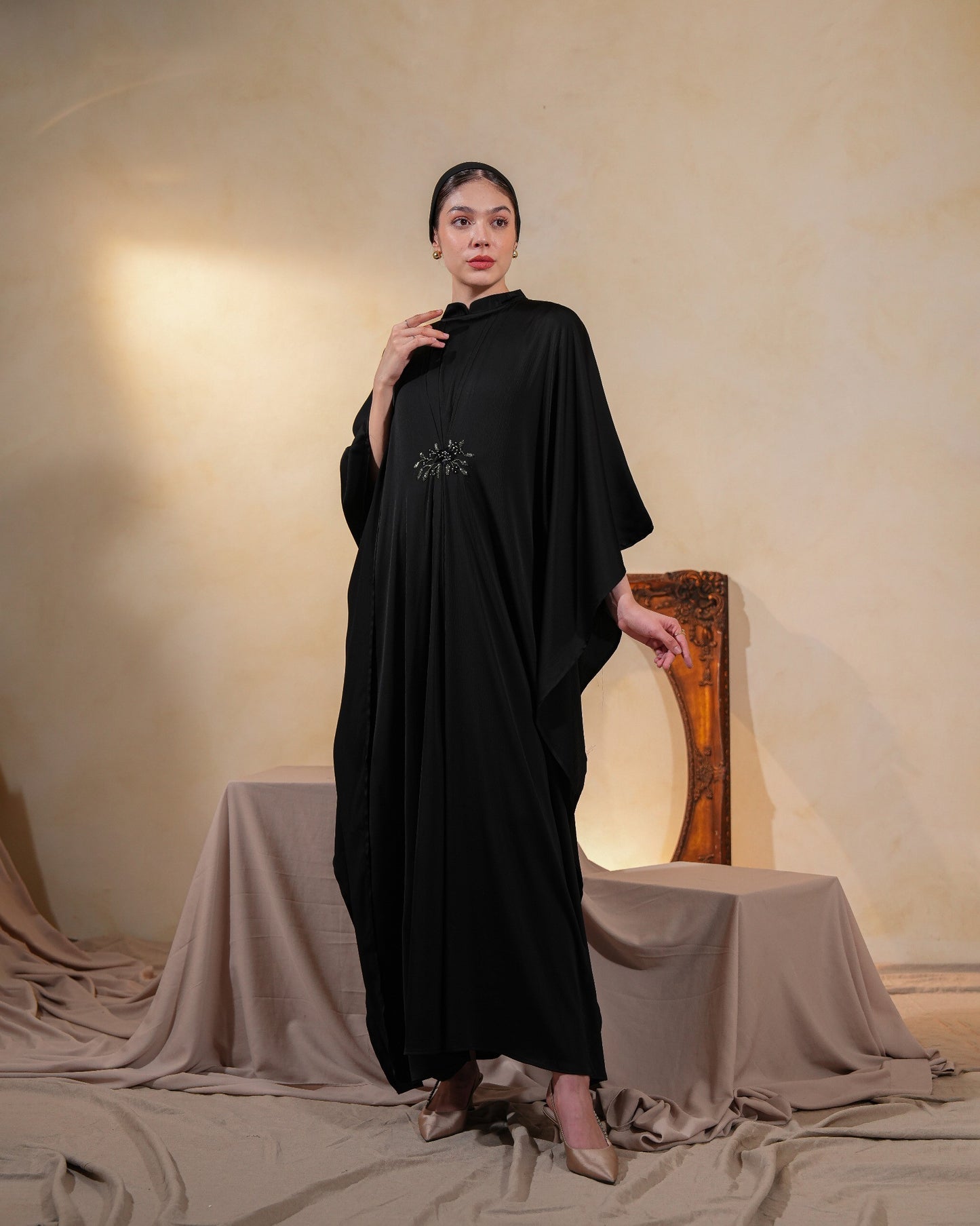 Kyrena Kaftan Privé