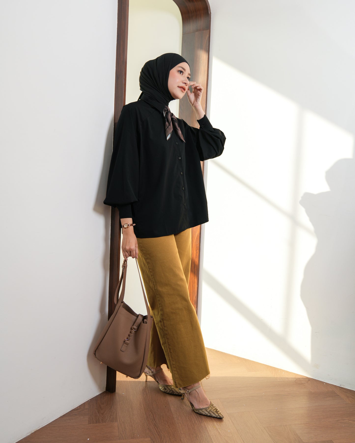Runa Shirt
