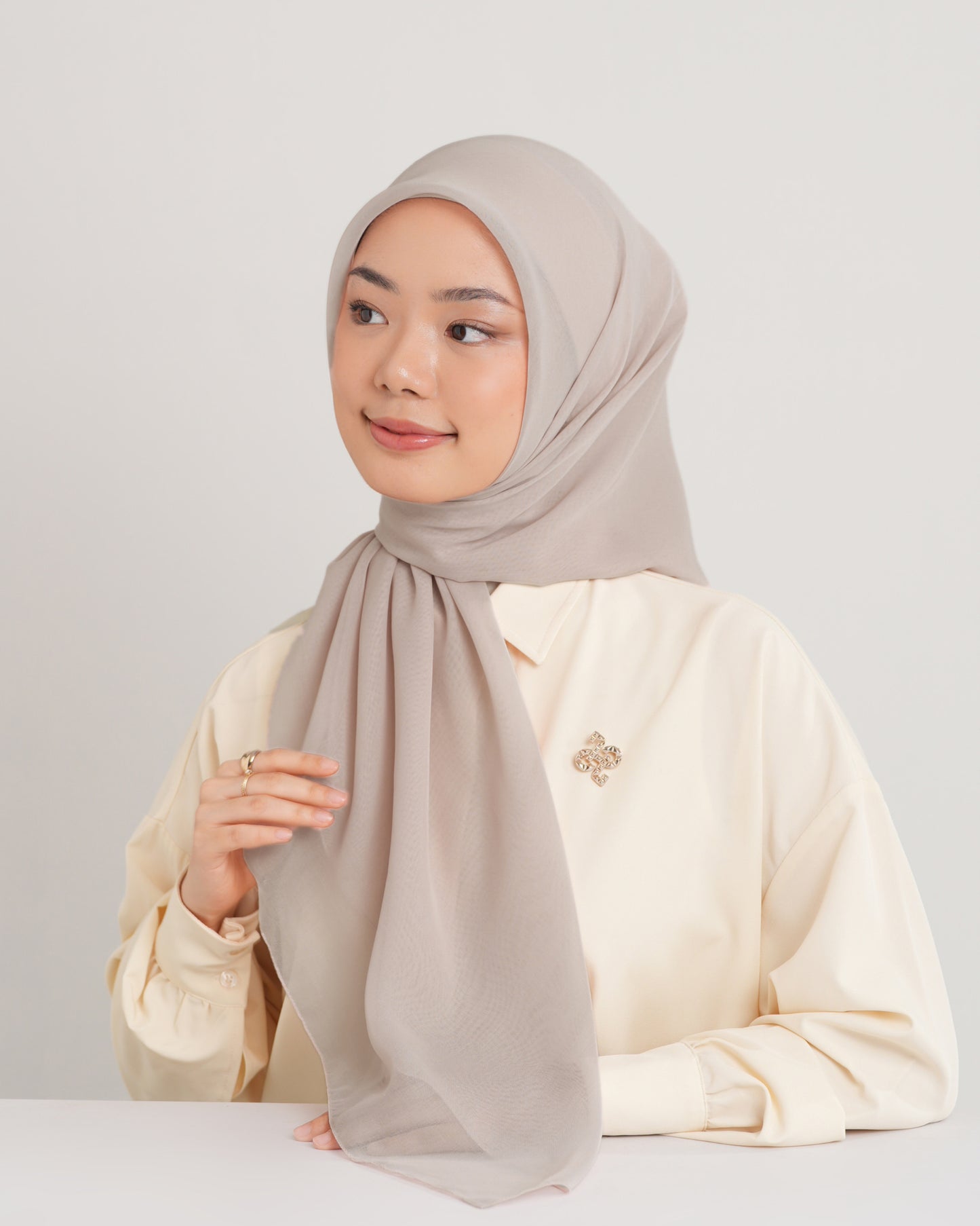 New HL Paris with Diamond Logo