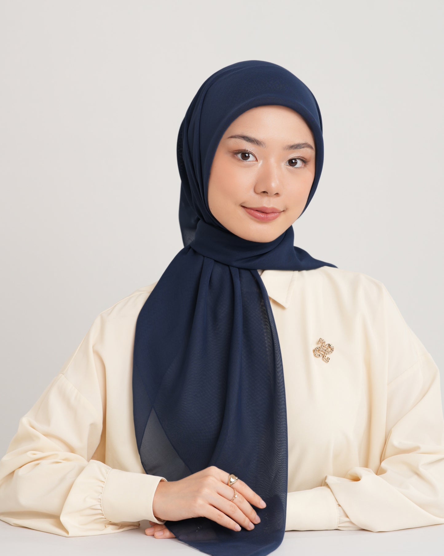 New HL Paris with Diamond Logo