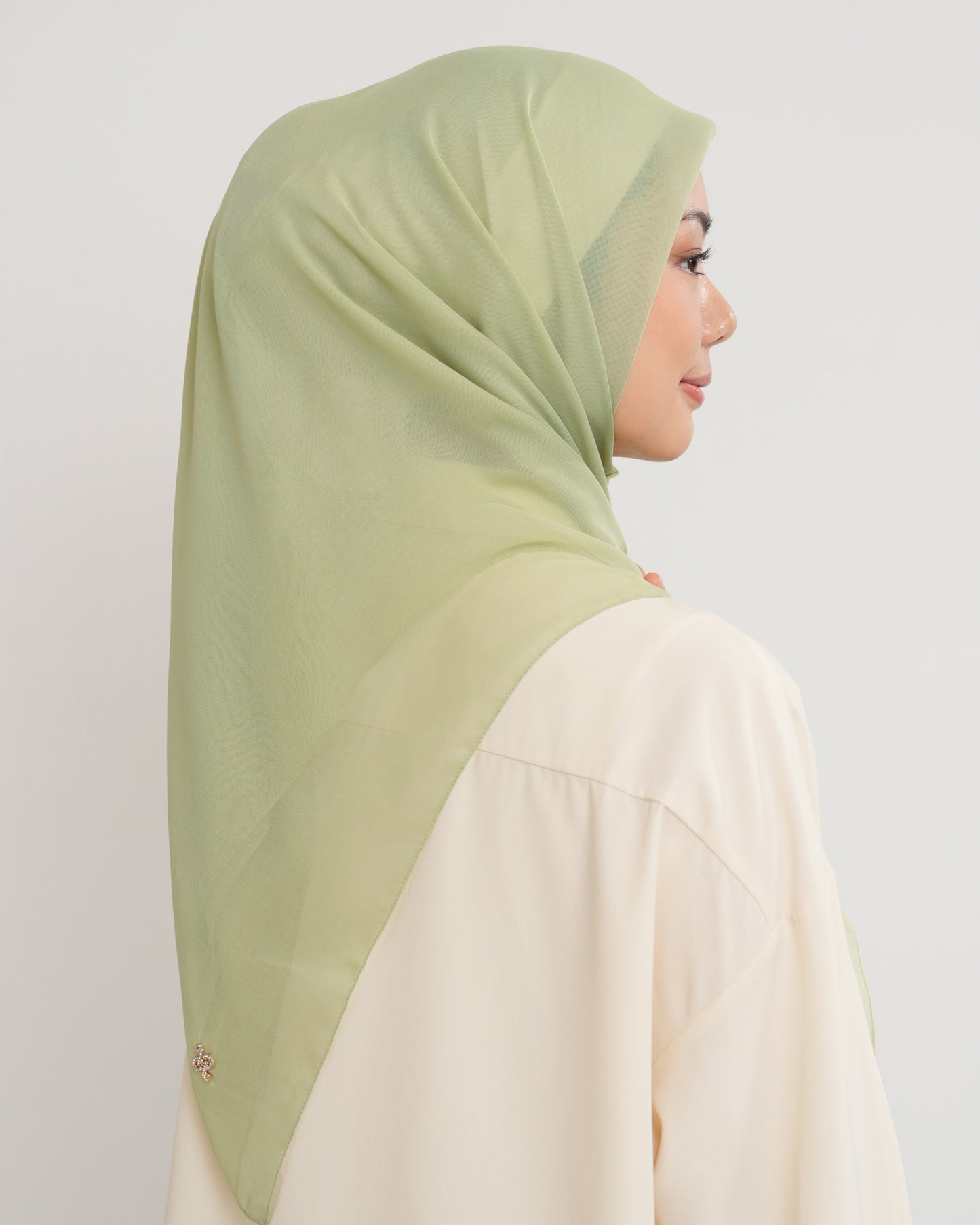 New HL Paris with Diamond Logo