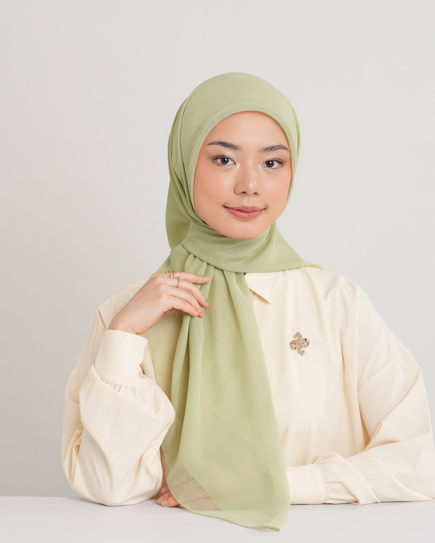 New HL Paris with Diamond Logo