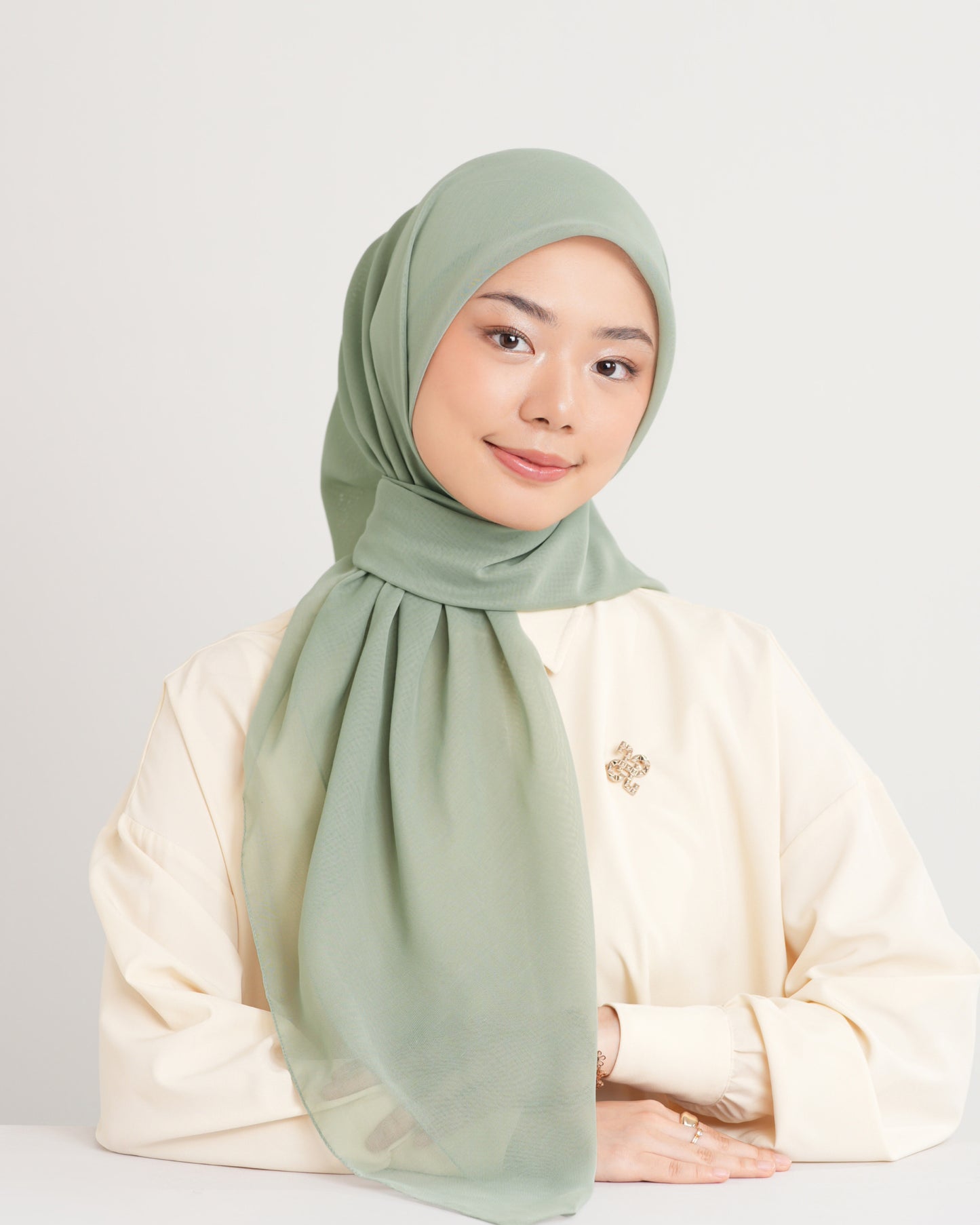 New HL Paris with Diamond Logo