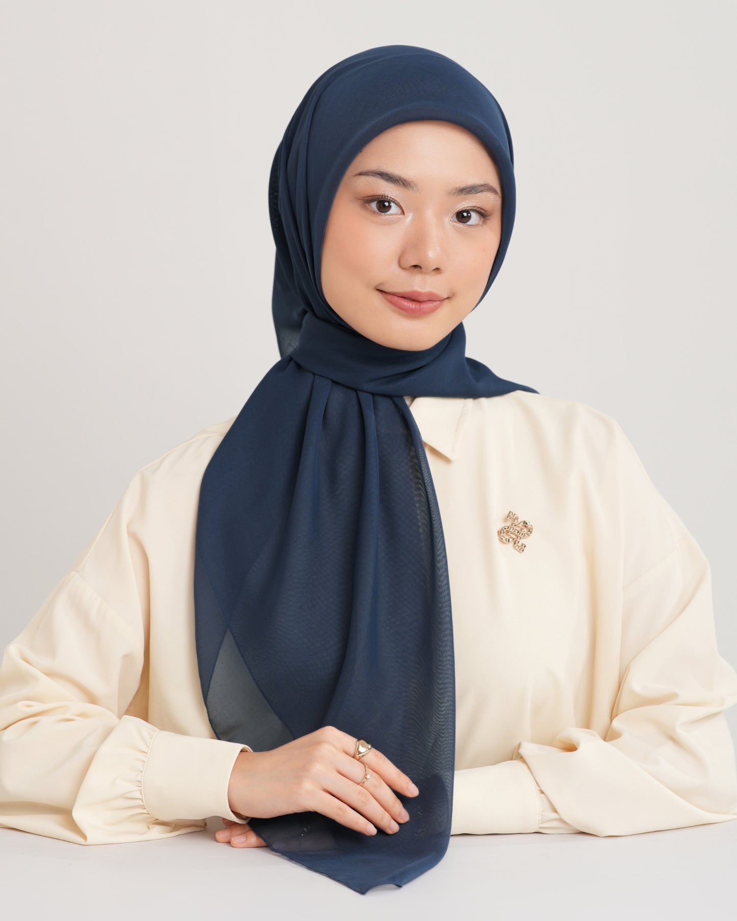 New HL Paris with Diamond Logo