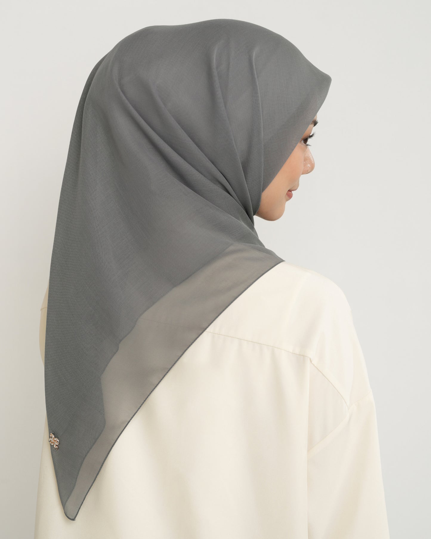 New HL Paris with Diamond Logo