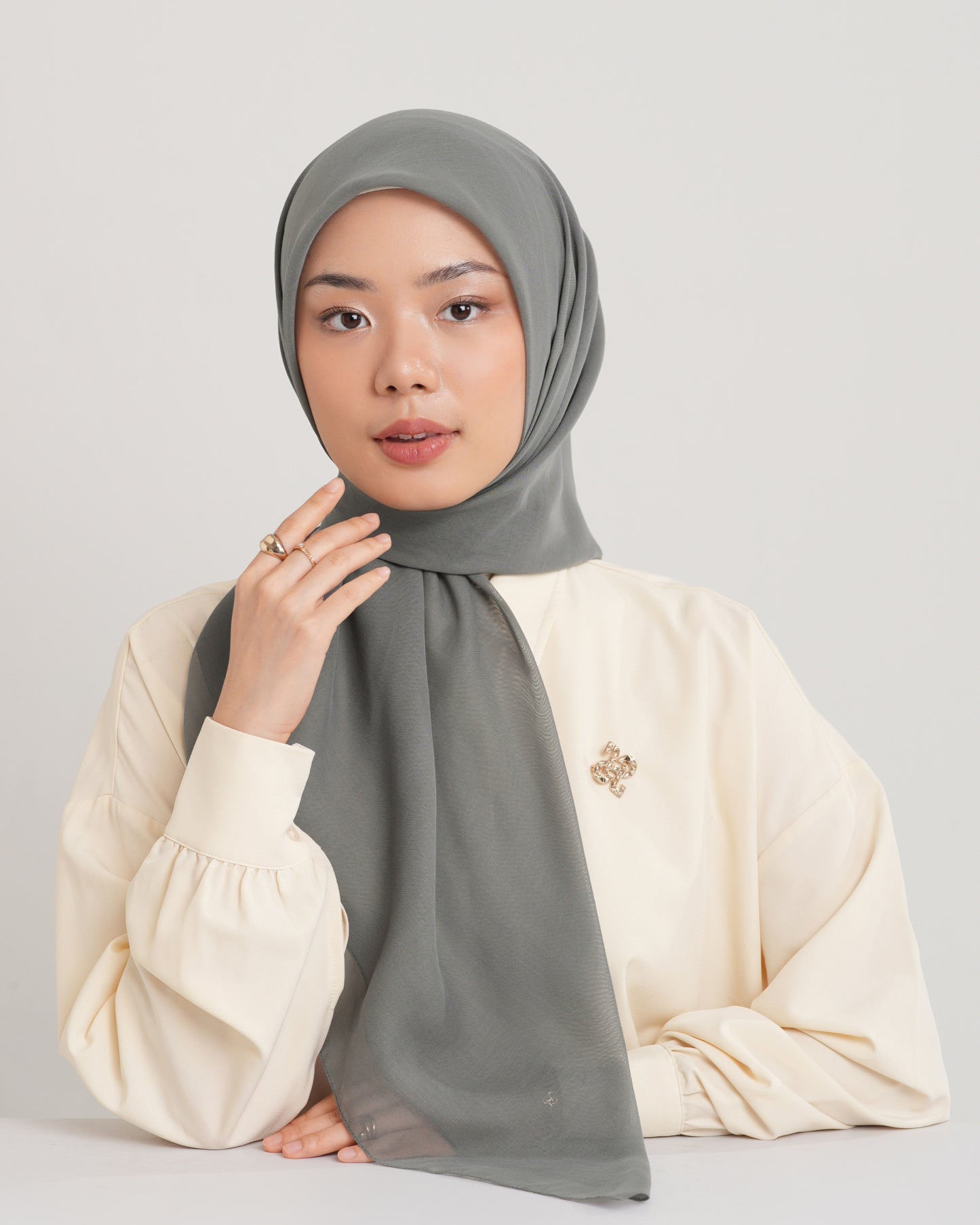 New HL Paris with Diamond Logo