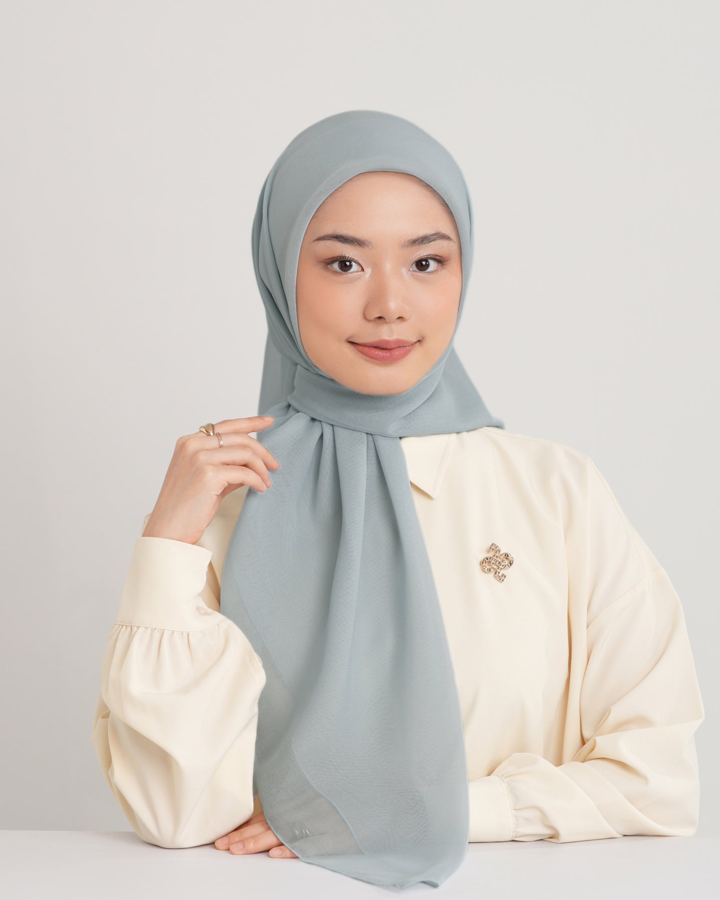 New HL Paris with Diamond Logo