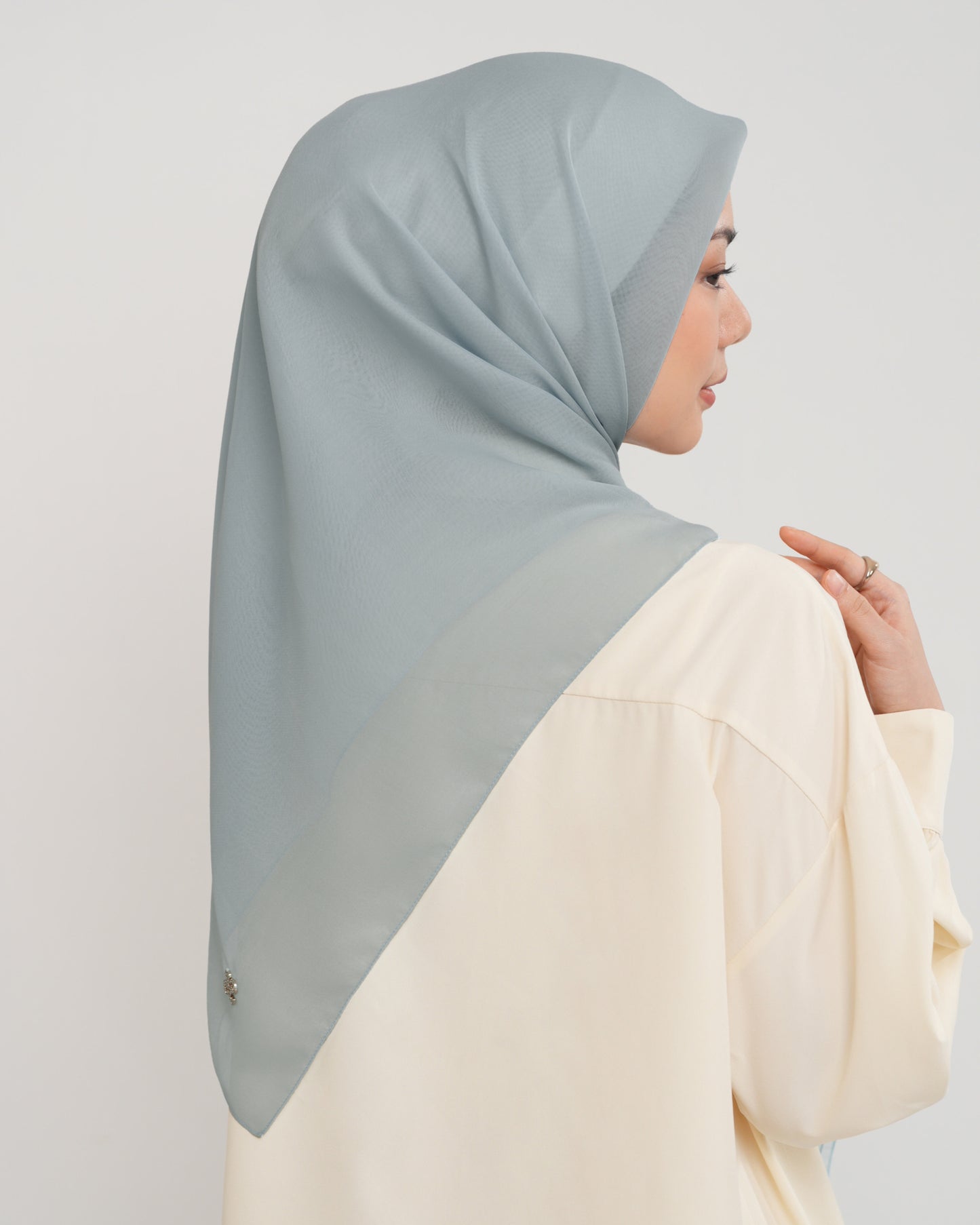 New HL Paris with Diamond Logo