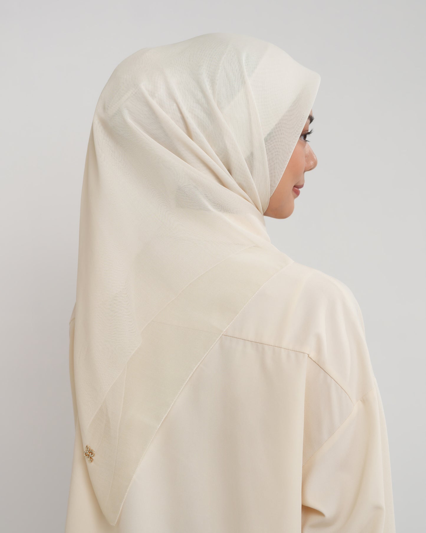 New HL Paris with Diamond Logo