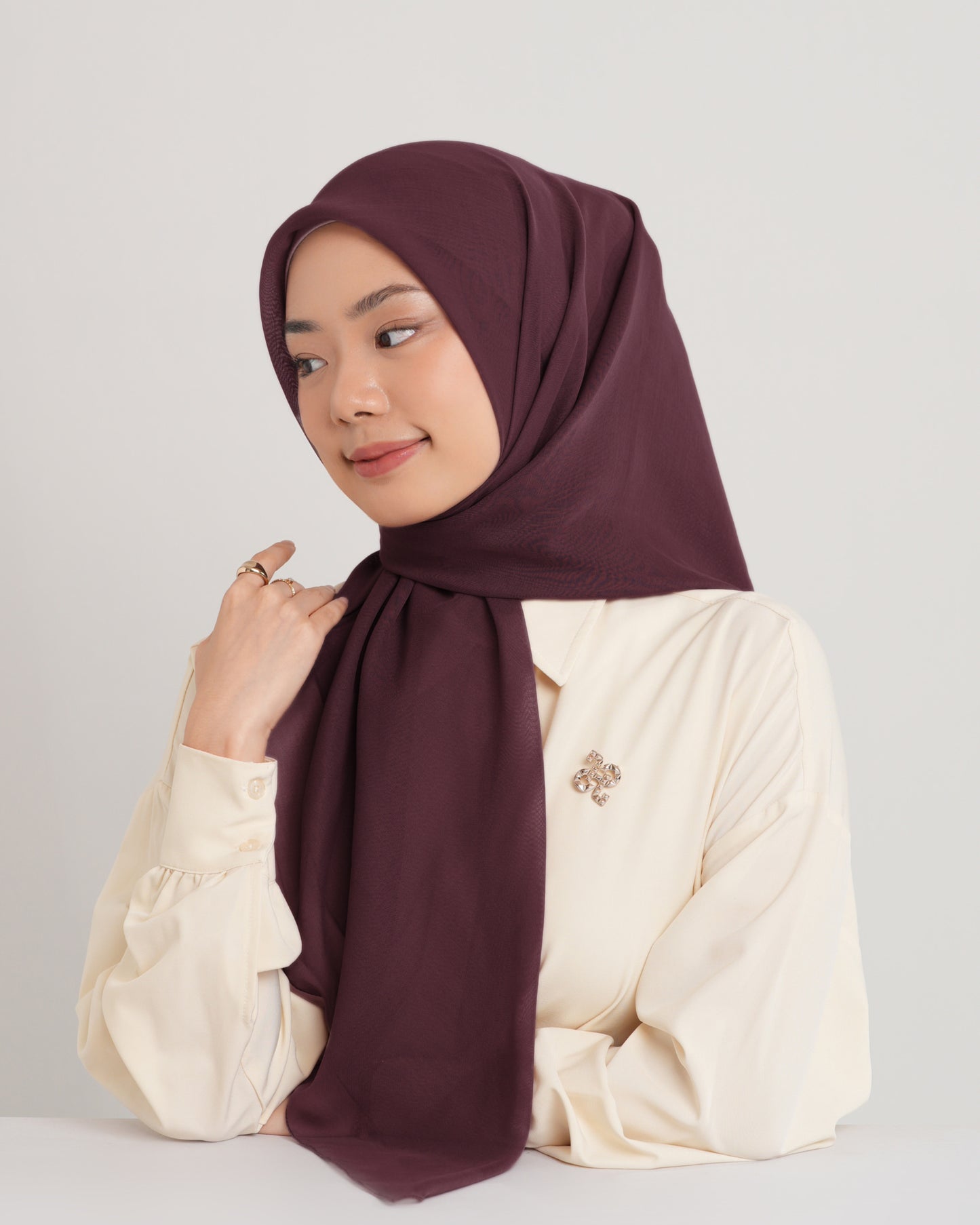 New HL Paris with Diamond Logo