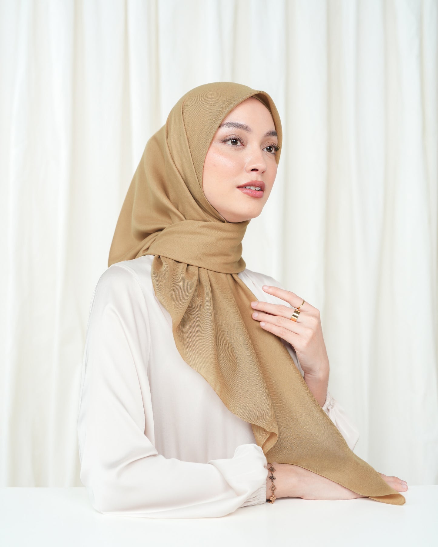 HL Voal Plain