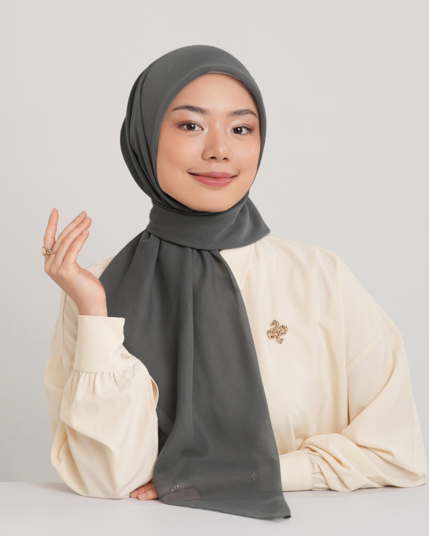 New HL Paris with Diamond Logo