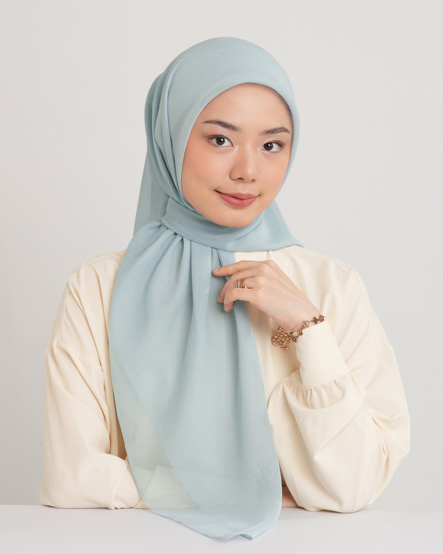 New HL Paris with Diamond Logo