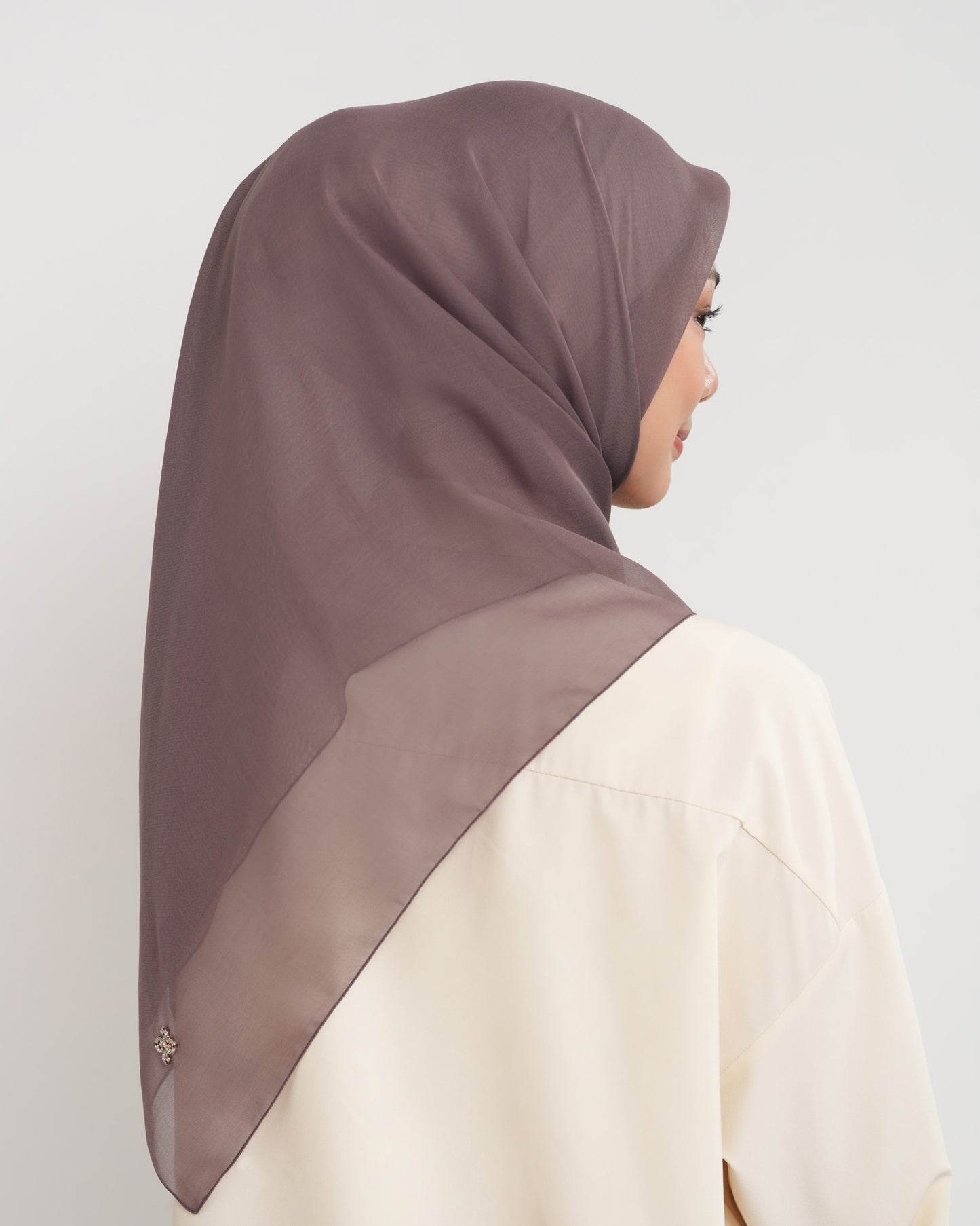 New HL Paris with Diamond Logo