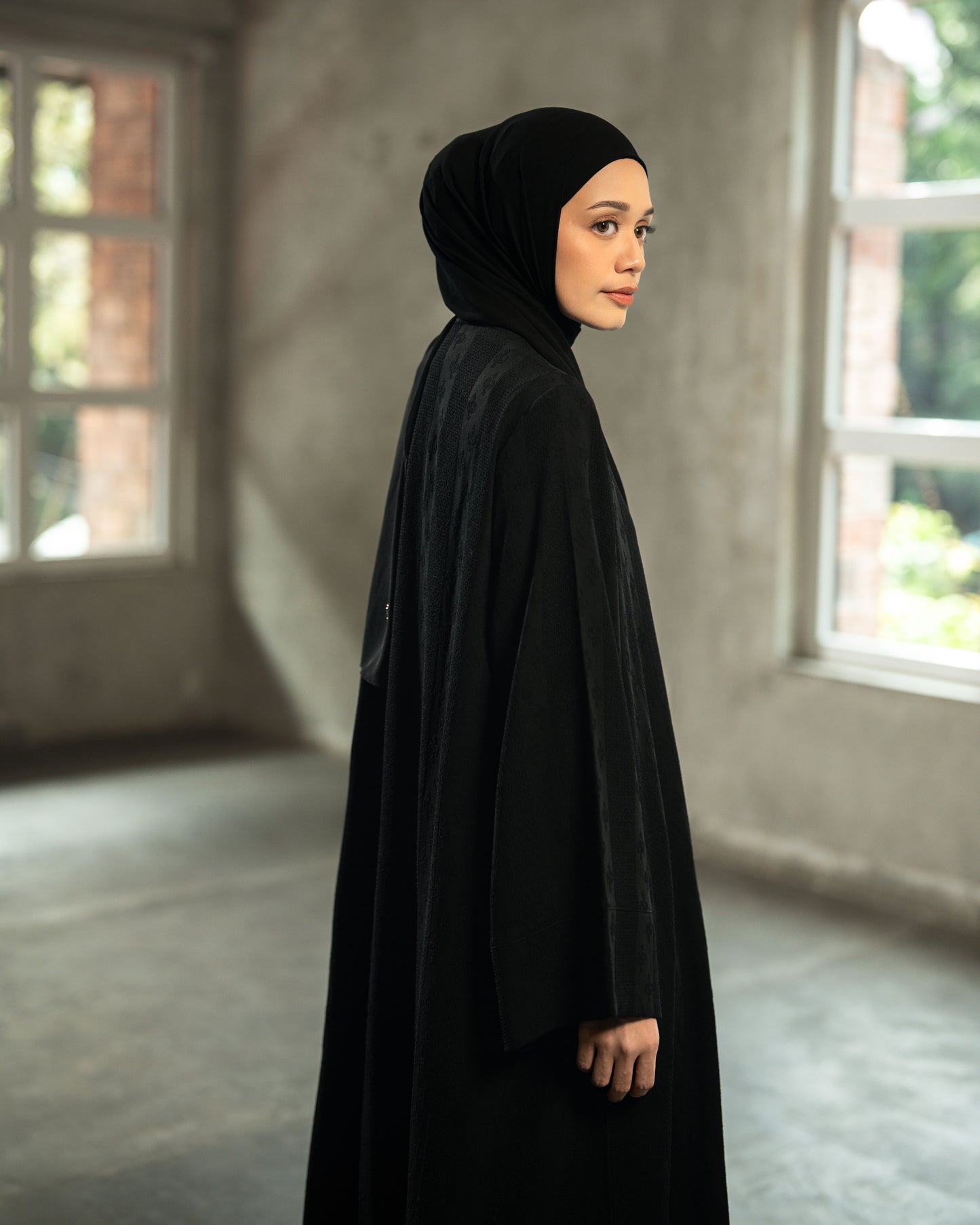 Naeema Abaya