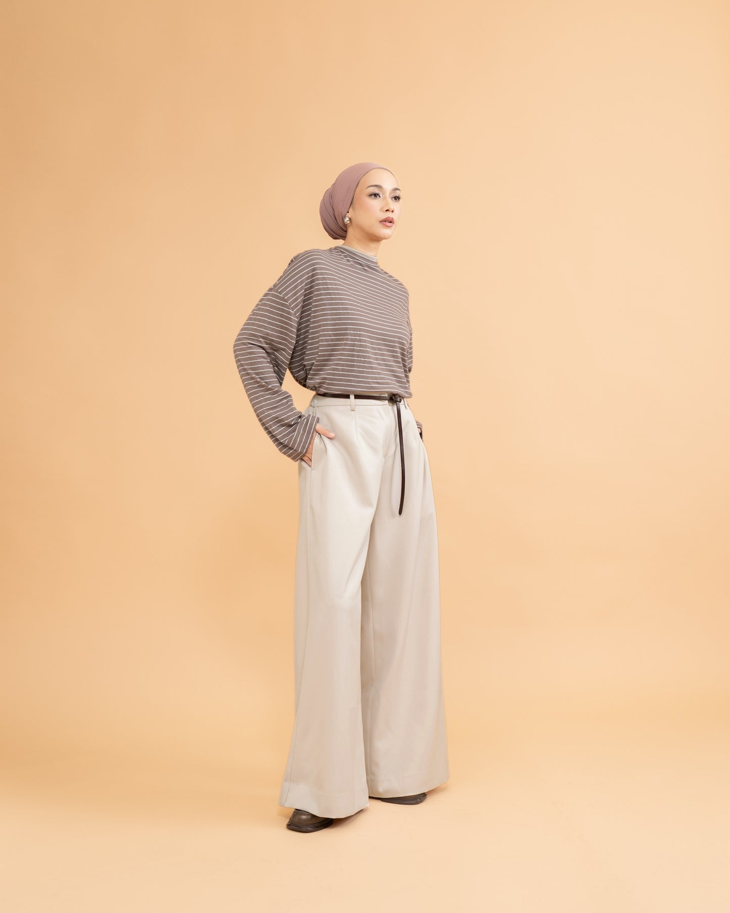 Alvea Pants