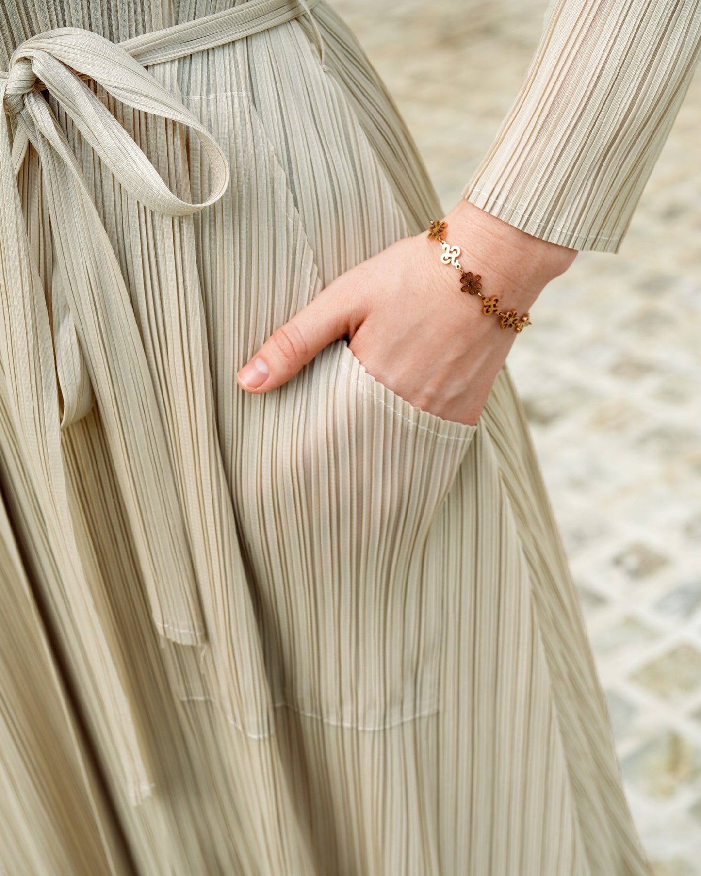 Ayumi Pleated Pants
