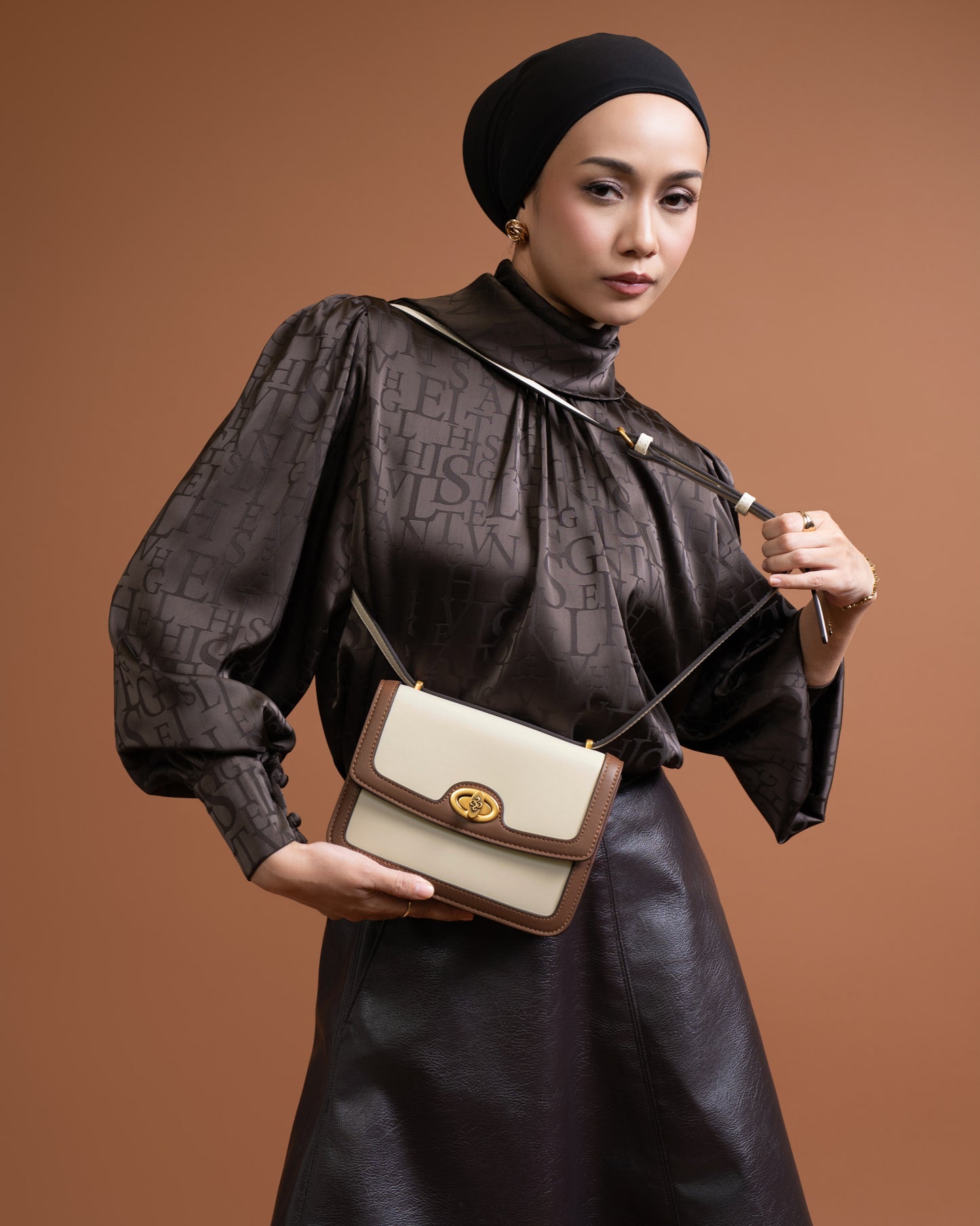 Elnora Bag