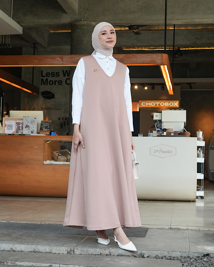 Abby Sleeveless Dress