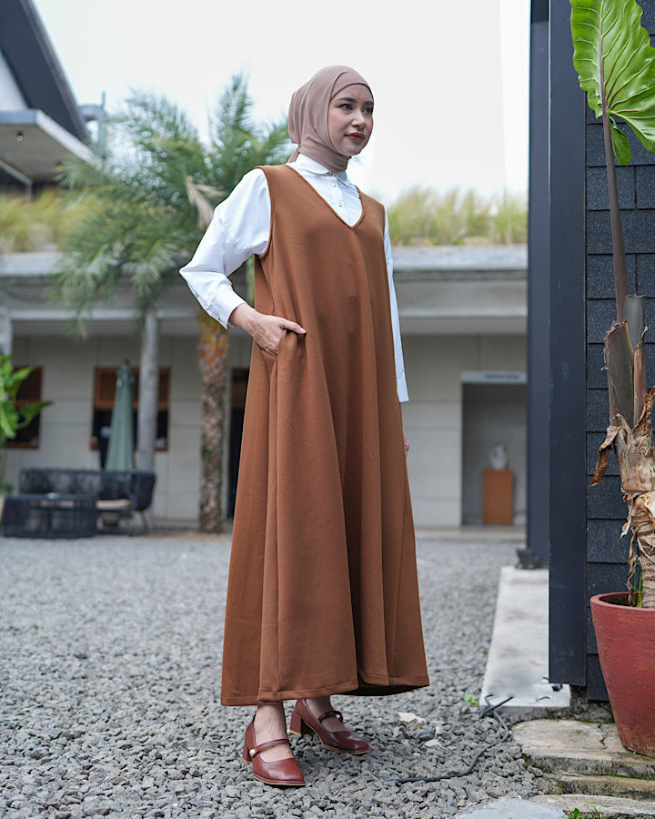 Abby Sleeveless Dress